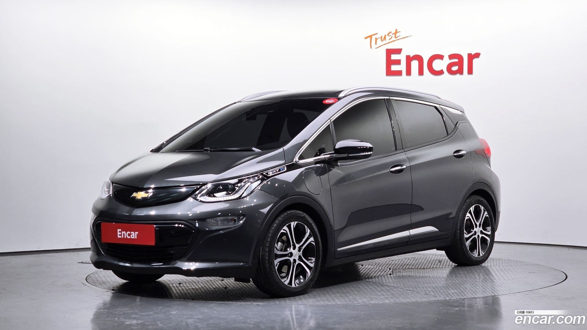Main__Slider__Photo:Bolt EV Chevrolet 2019.11-0