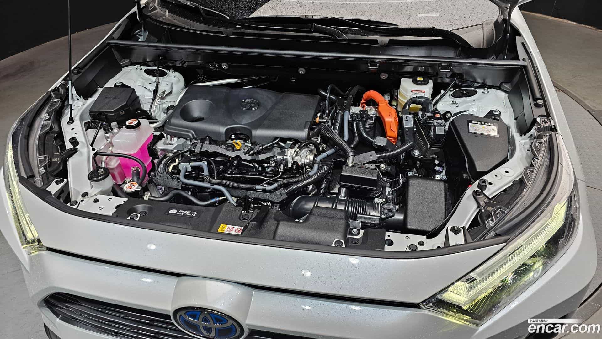 RAV4 Toyota 2023.11-INNER-006