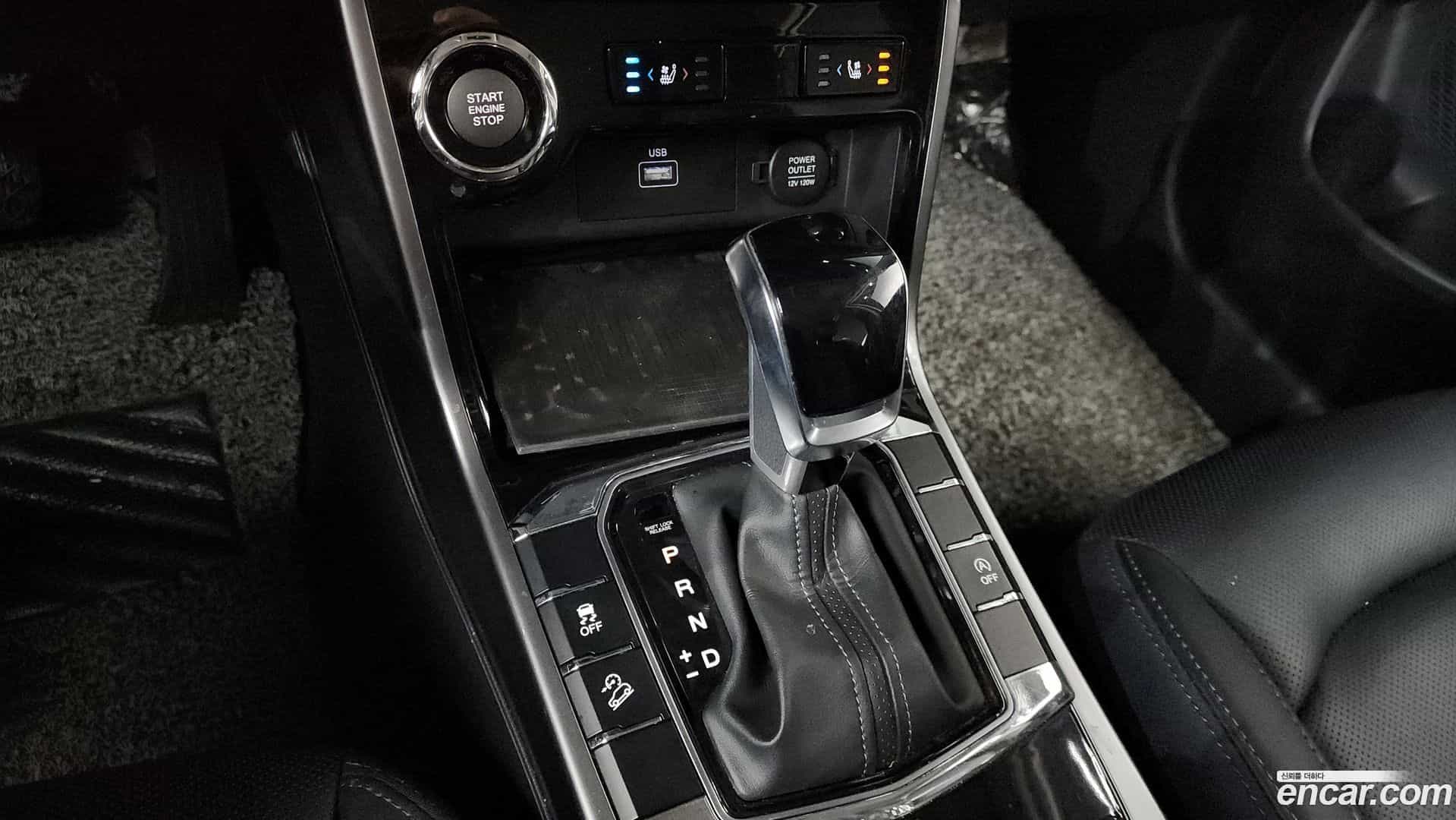 KORANDO KG Mobility 2022.7-INNER-009