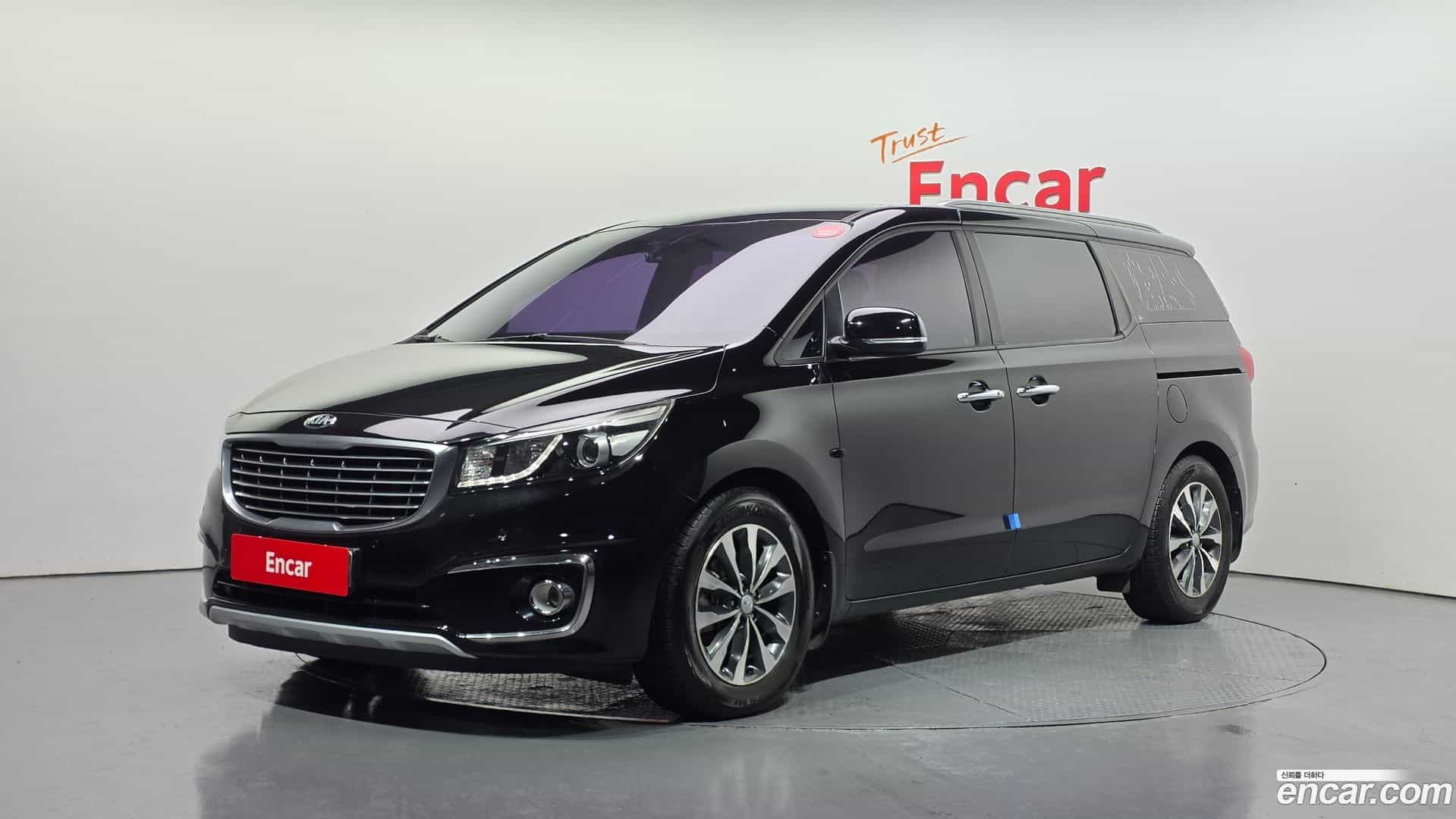 Canival Kia 2015.5-OUTER-001