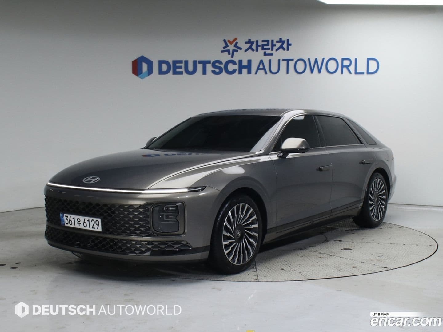 Main__Slider__Photo:Grandeur Hyundai 2024.5-0