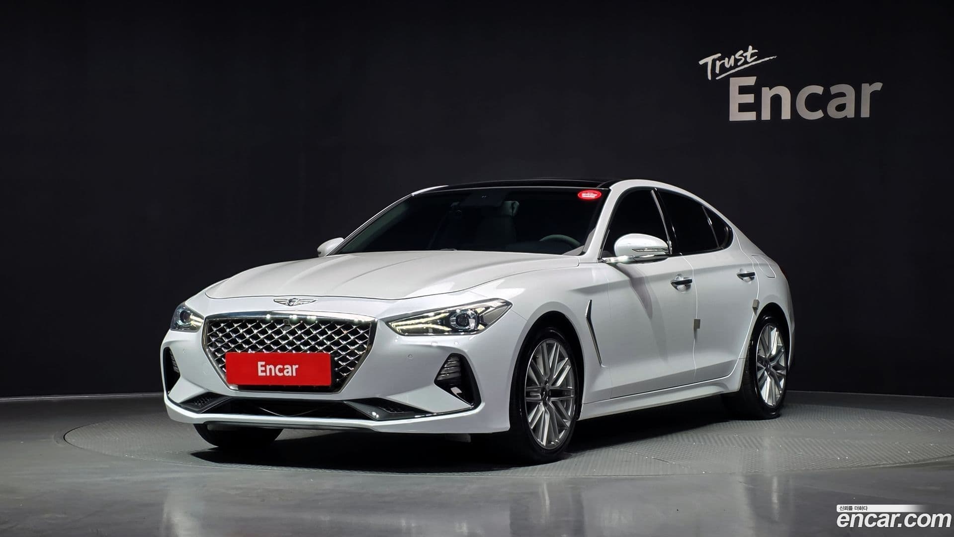 Main__Slider__Photo:G70 Genesis 2018.10-0