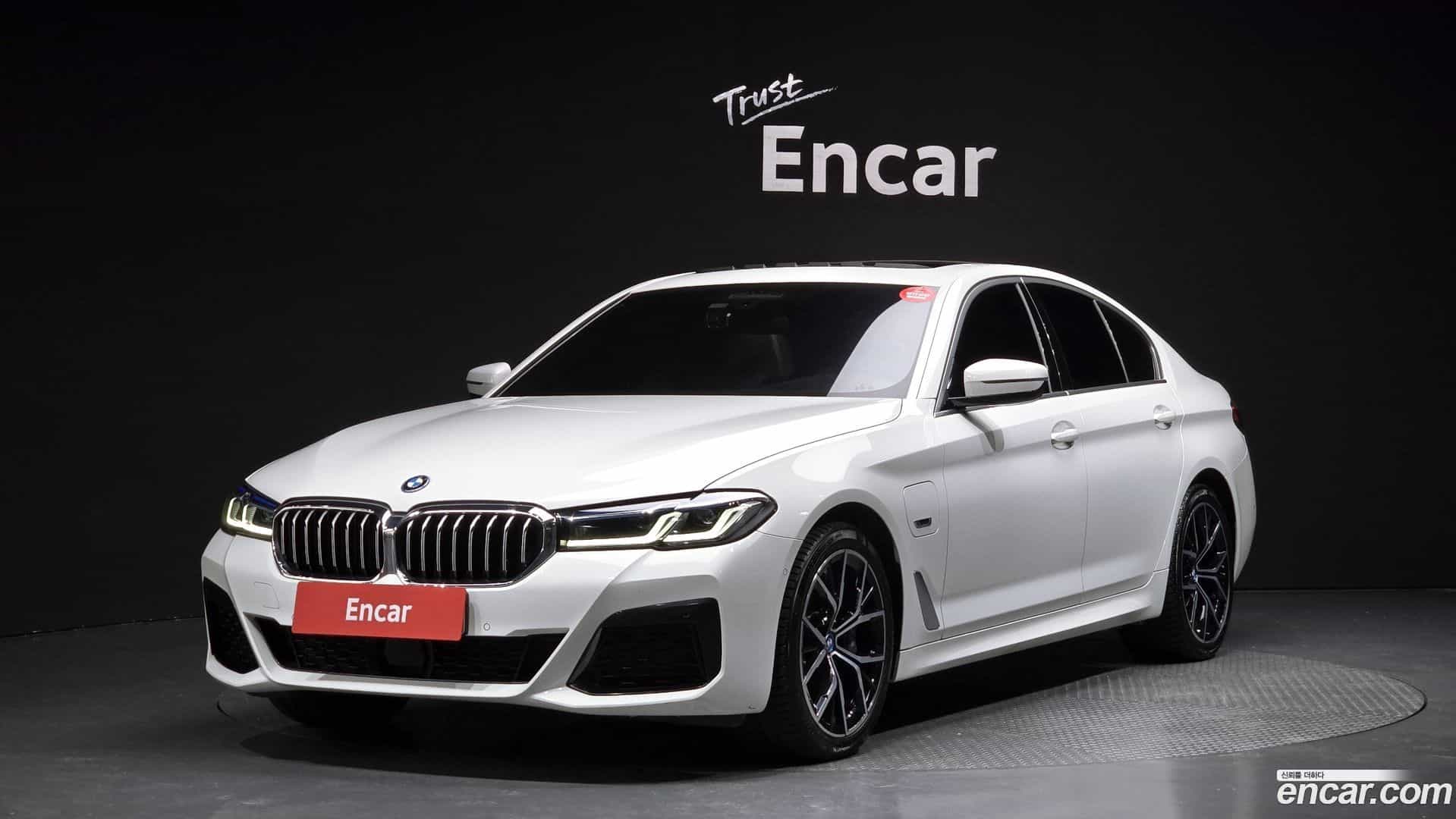 5-Series BMW 2022.0-OUTER-001