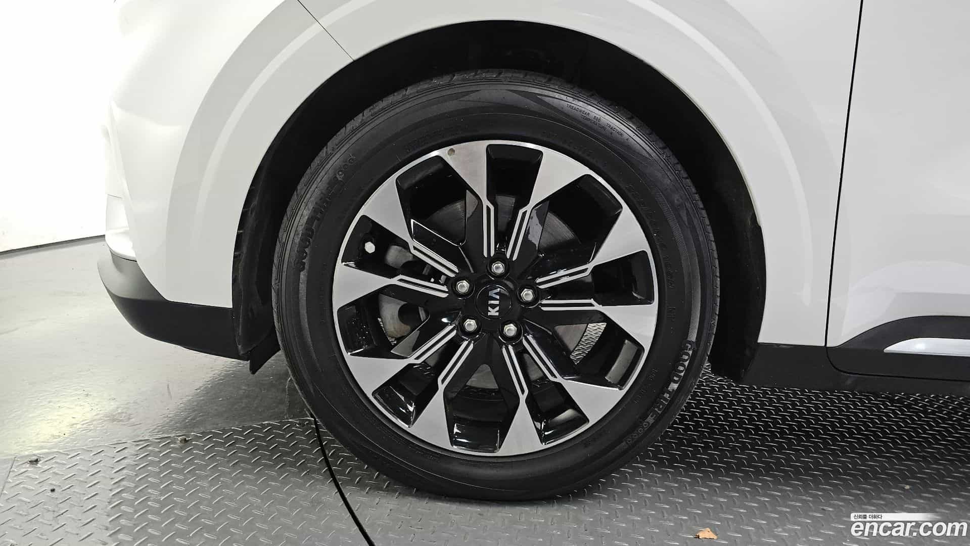 Canival Kia 2021.0-OUTER-005