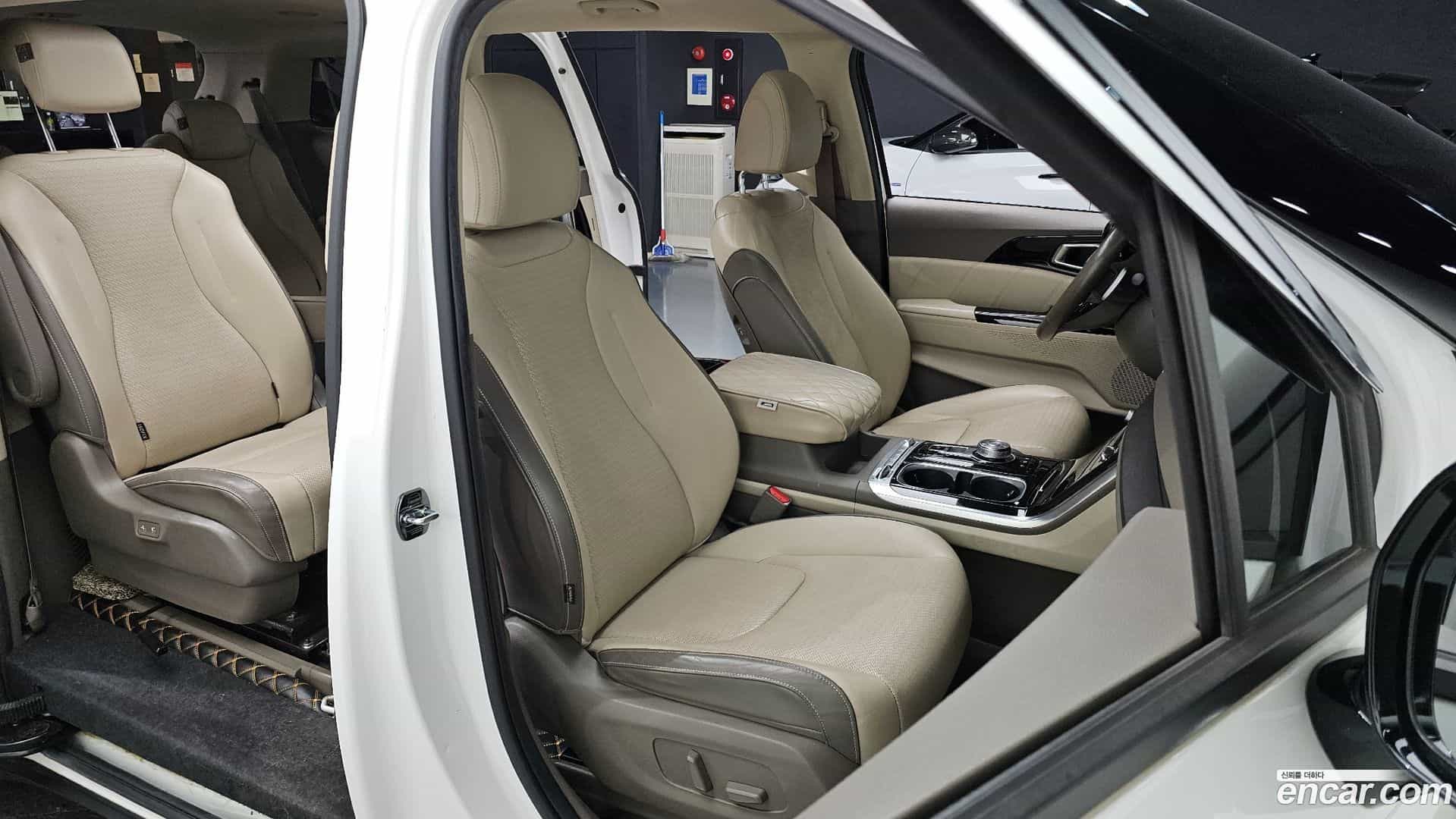 Canival Kia 2021.0-INNER-010