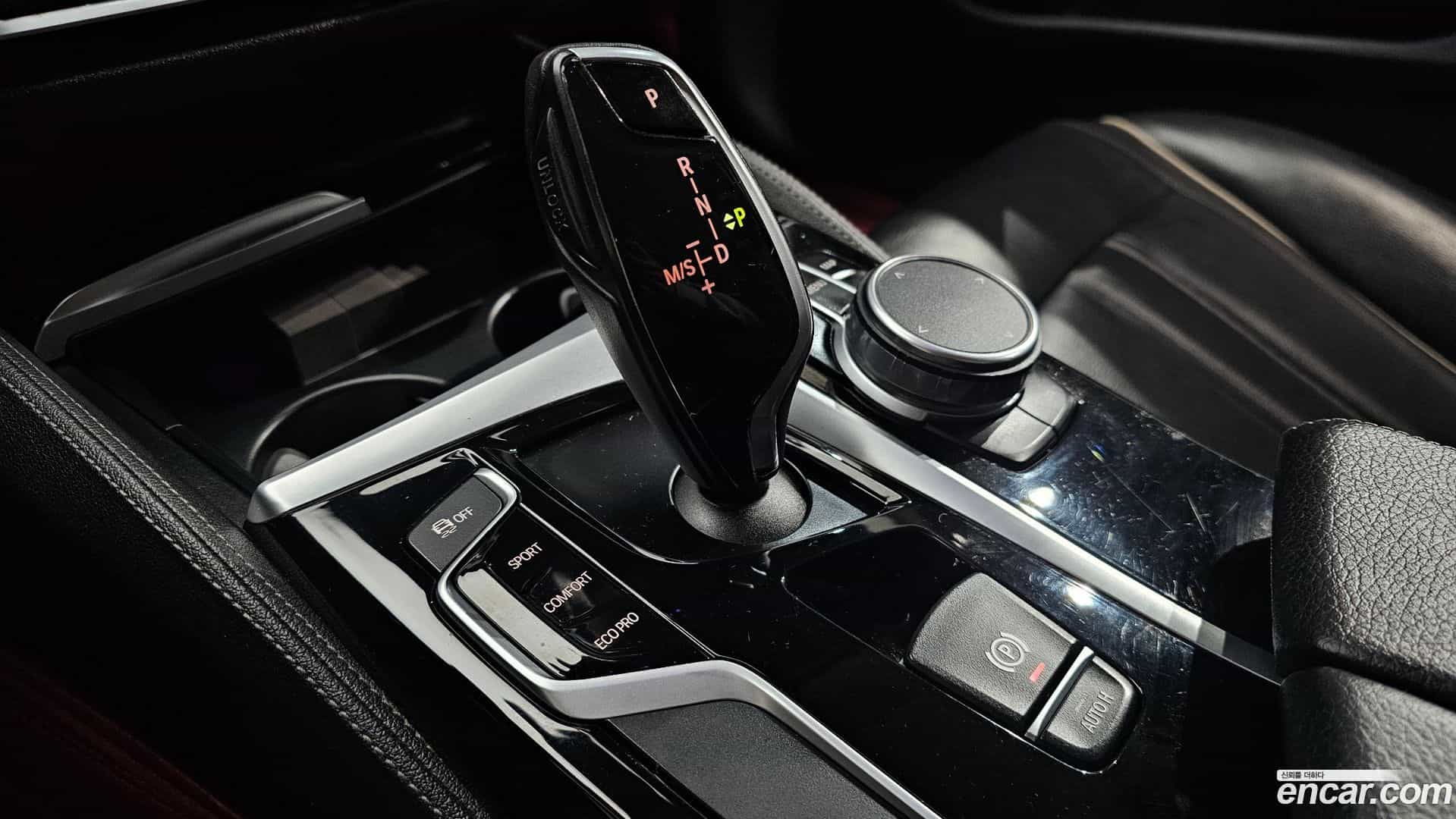 5-Series BMW 2018.11-INNER-009
