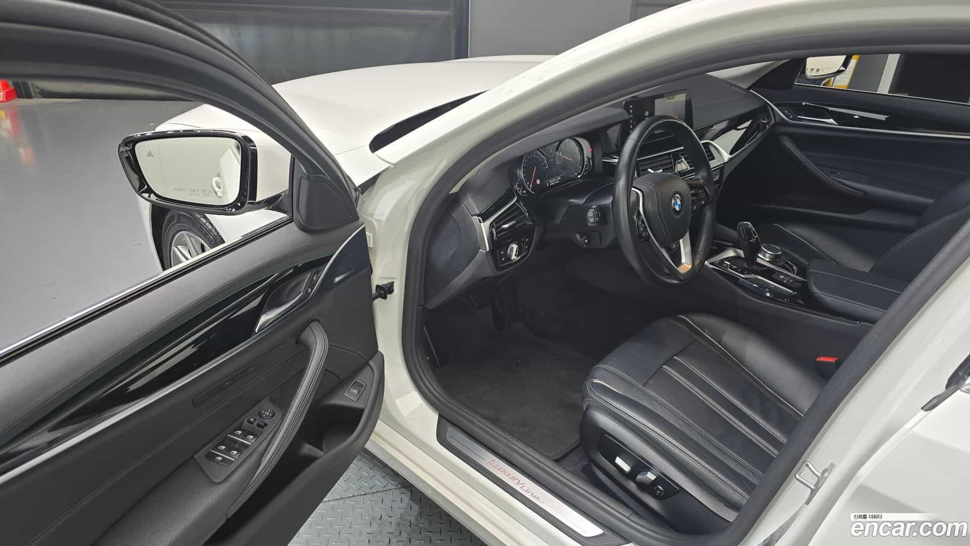 5-Series BMW 2018.8-OPTION-015