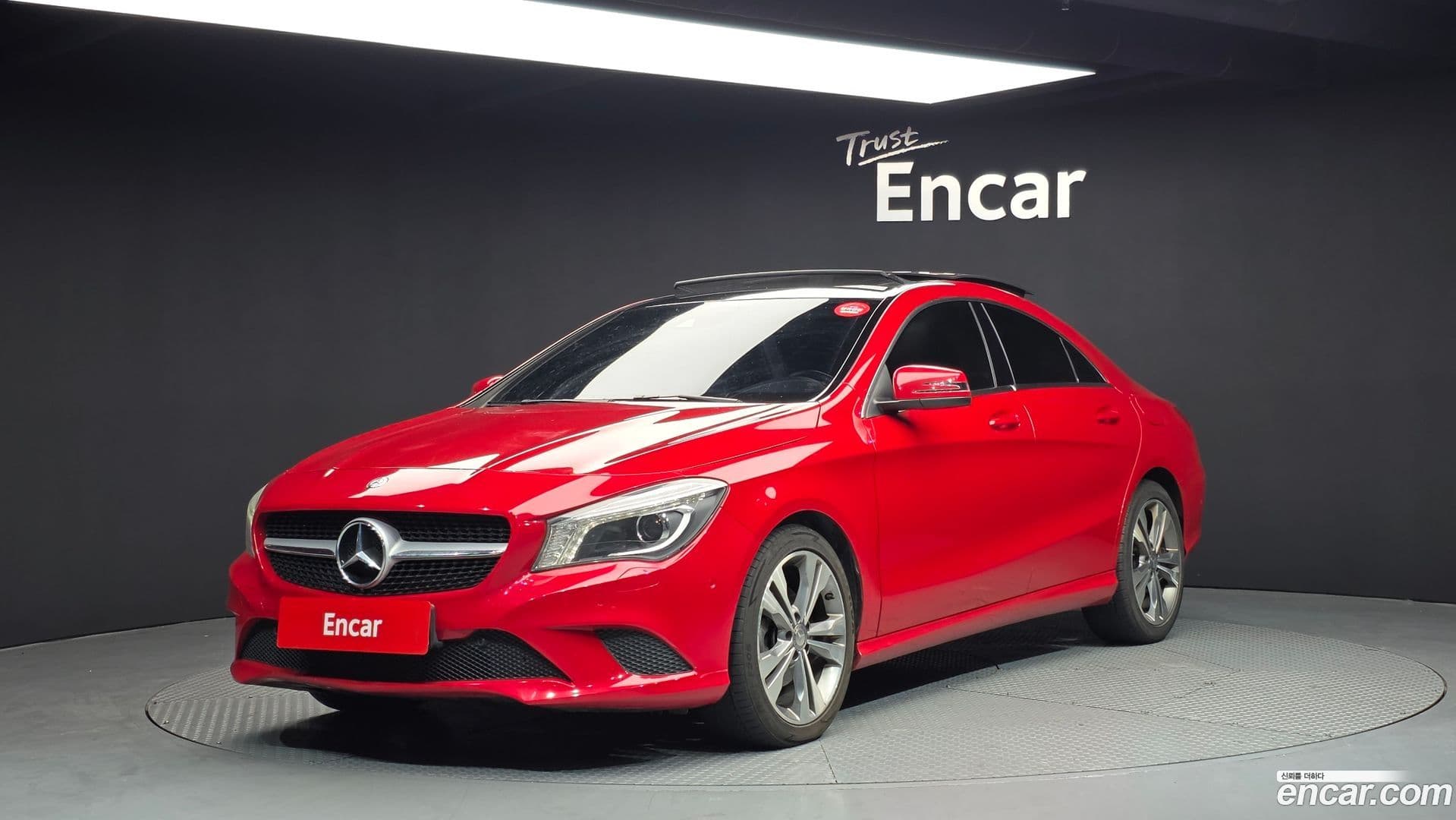 Main__Slider__Photo:CLA-Class Mercedes-Benz 2016.3-0
