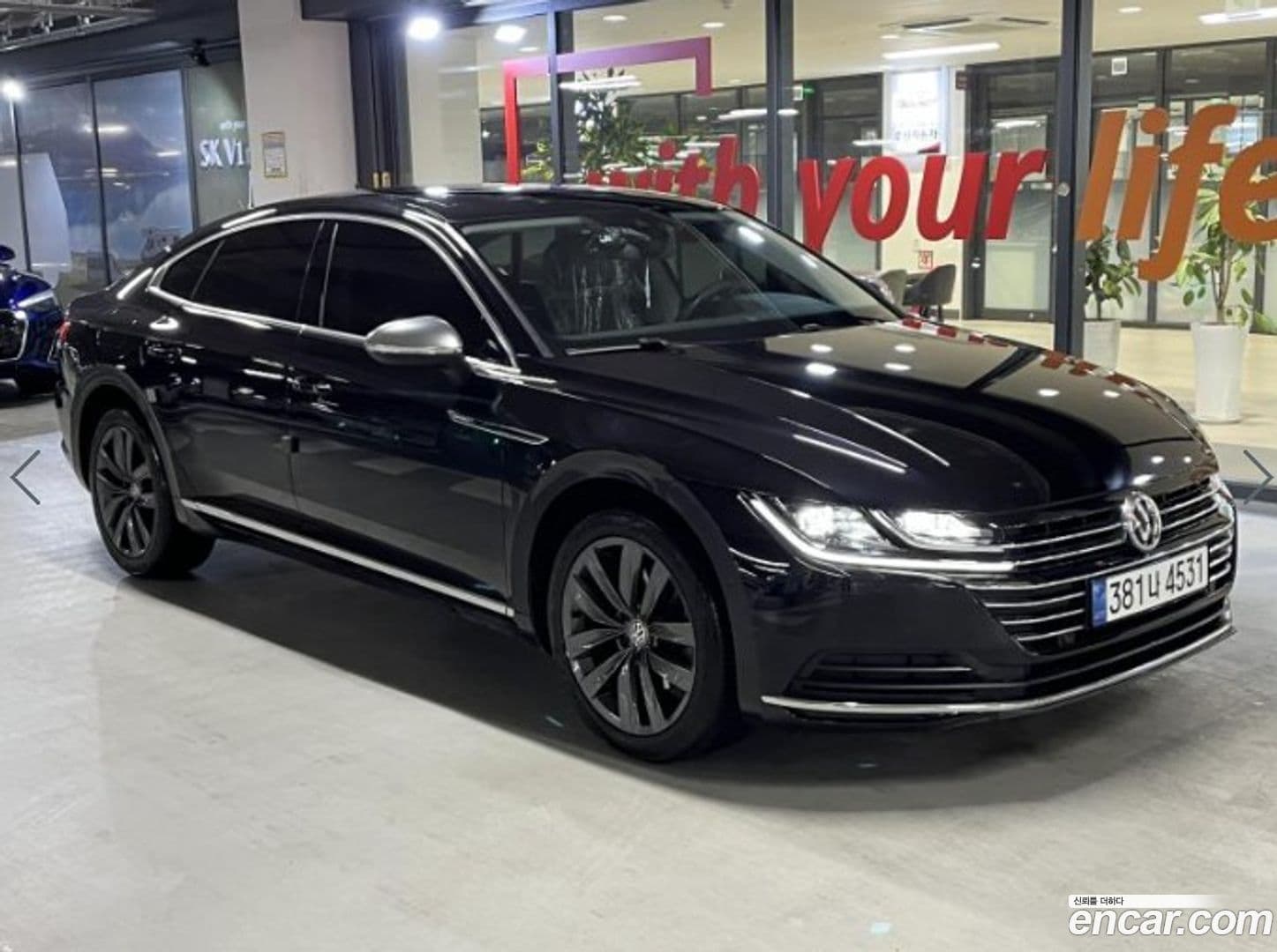 Main__Slider__Photo:Arteon Volkswagen 2018.11-0