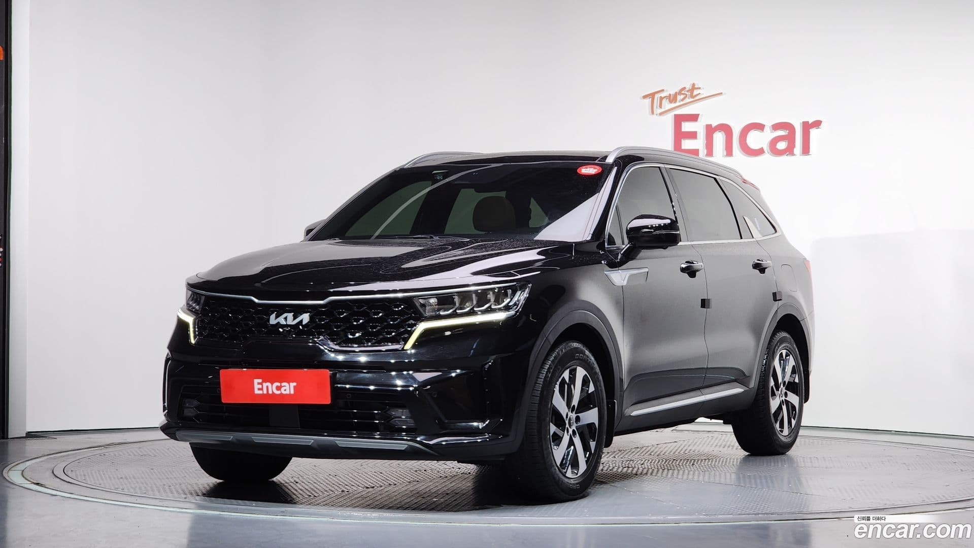 Main__Slider__Photo:Sorento Kia 2022.2-0