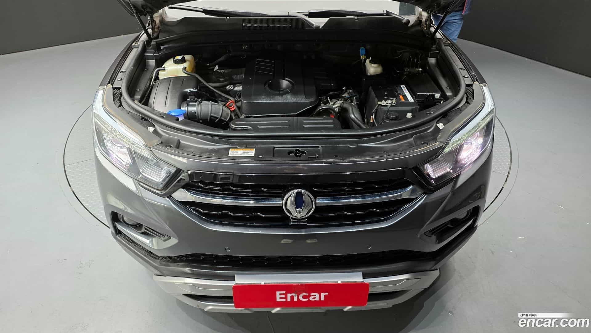 Rexton KG Mobility 2019.7-INNER-006