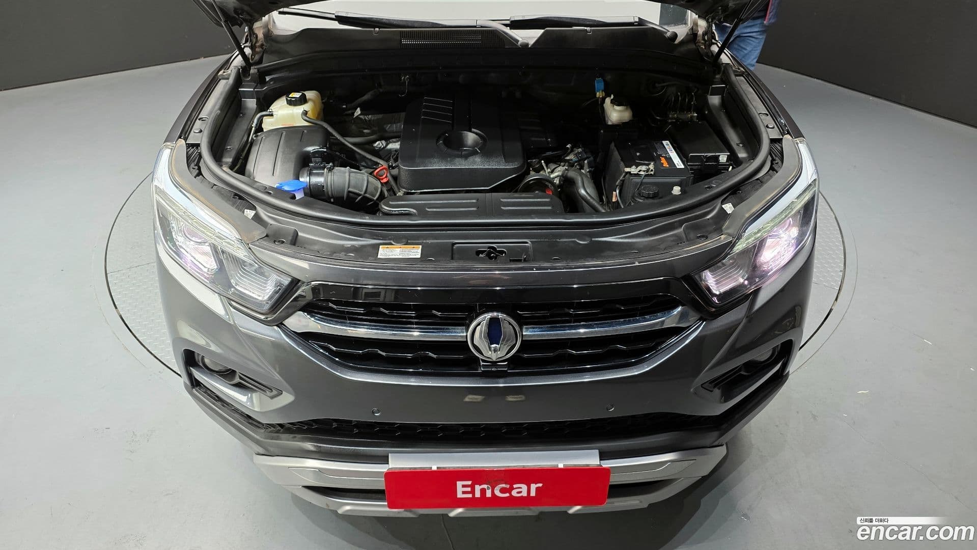 Main__Slider__Photo:Rexton KG Mobility 2019.7-5