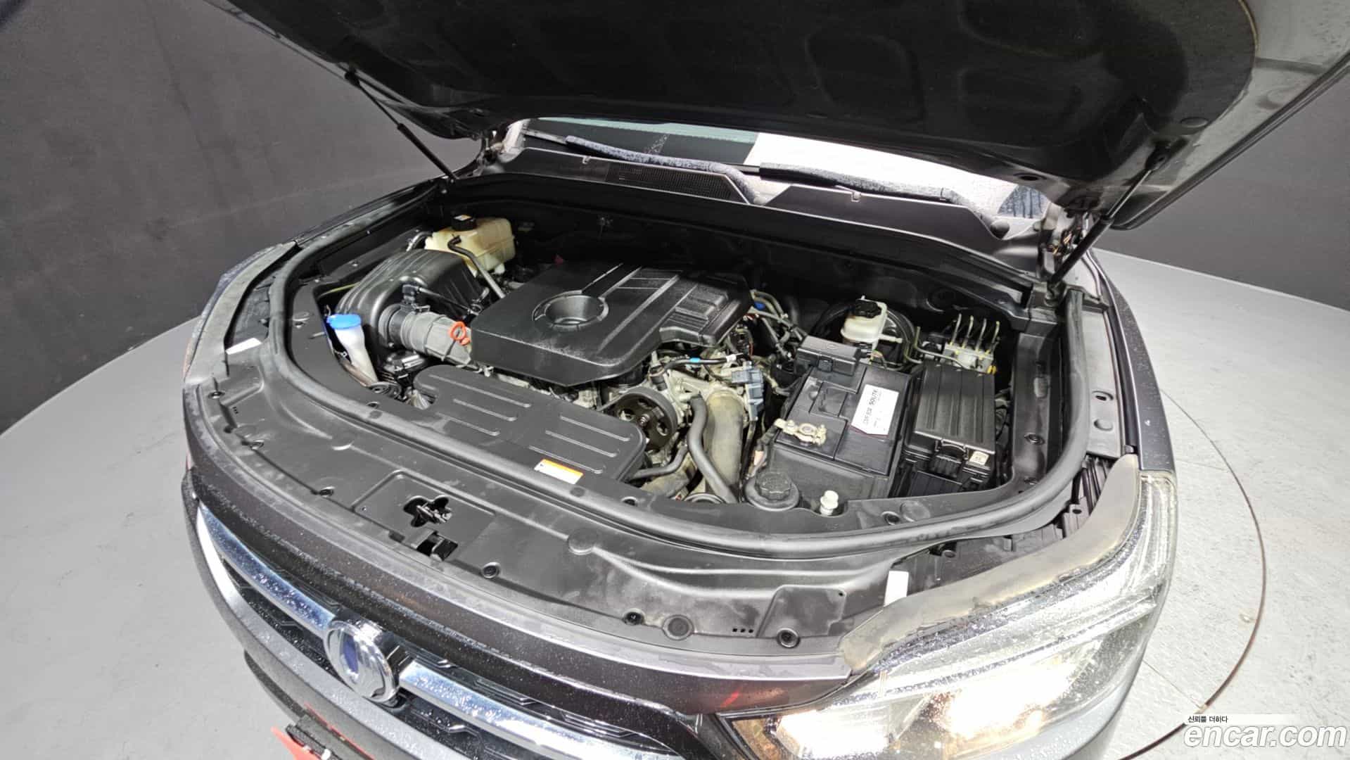 Rexton KG Mobility 2019.11-INNER-006