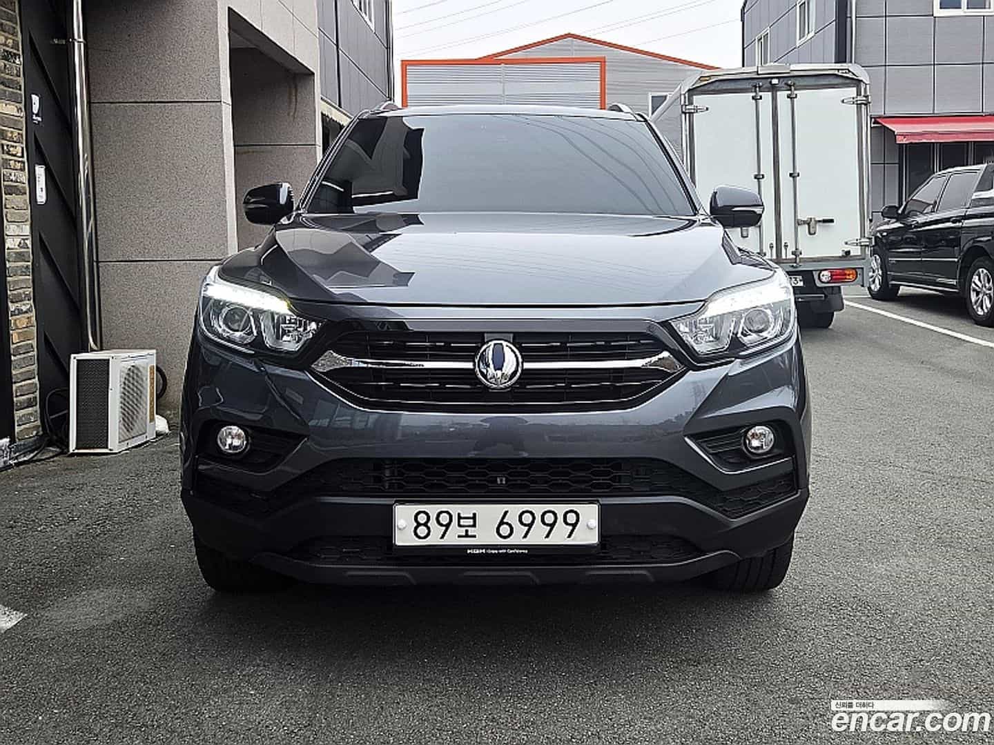 Rexton KG Mobility 2018.1-OUTER-002