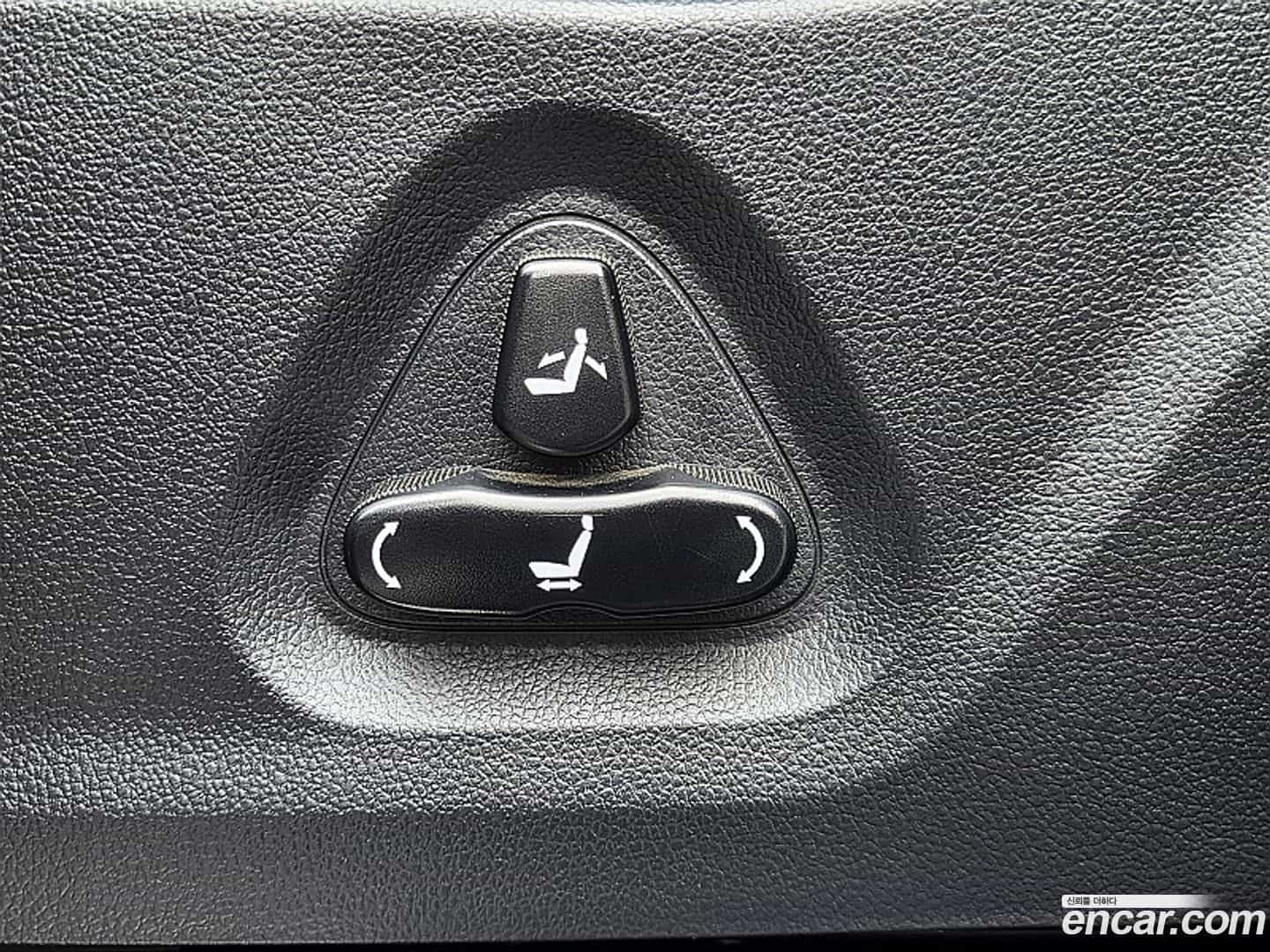 Rexton KG Mobility 2018.1-OPTION-018