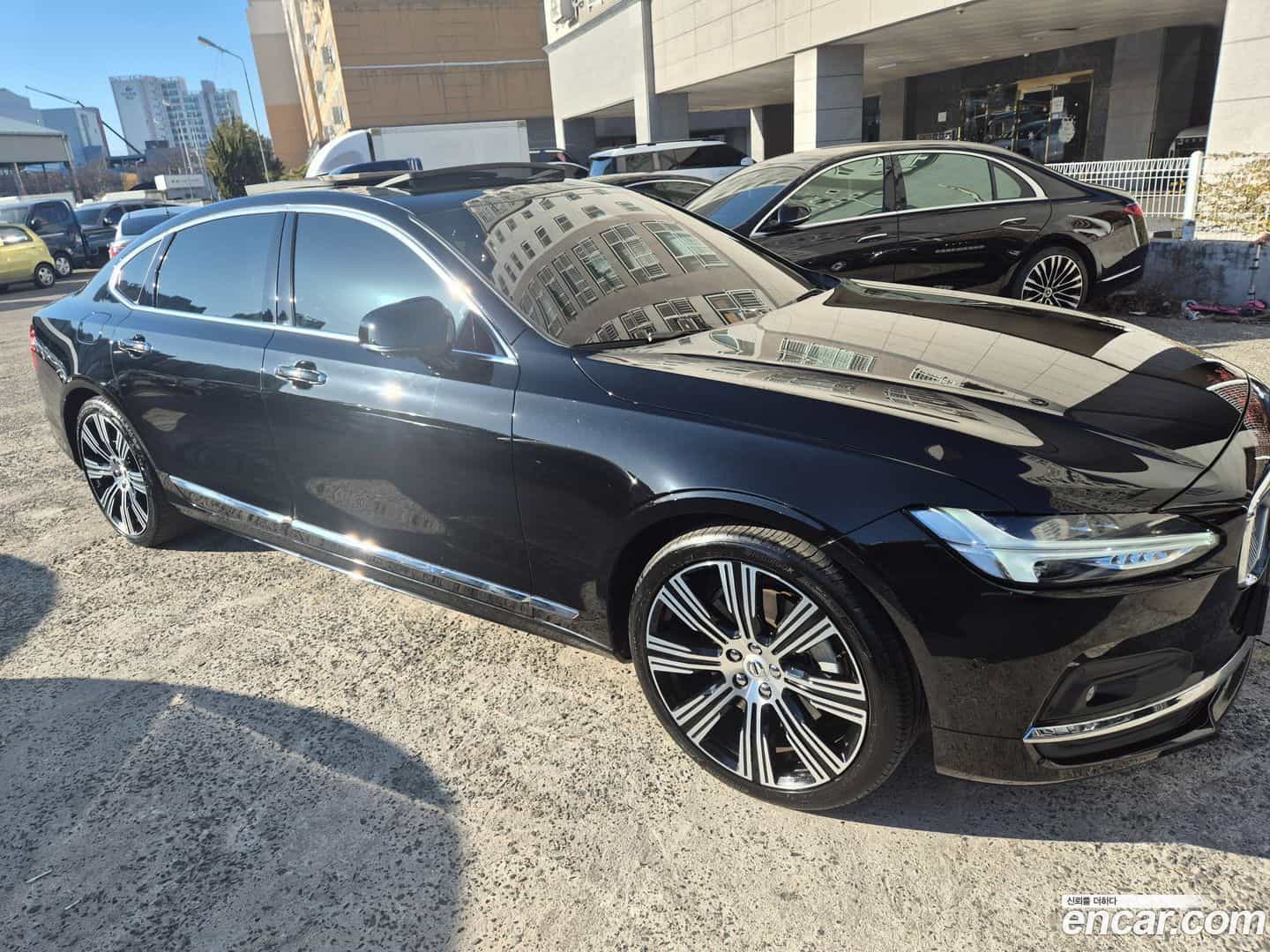 S90 Volvo 2023.0-OUTER-002