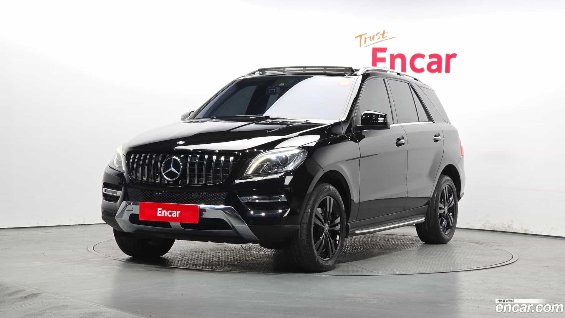 M-class Mercedes-Benz 2013.3-OUTER-001