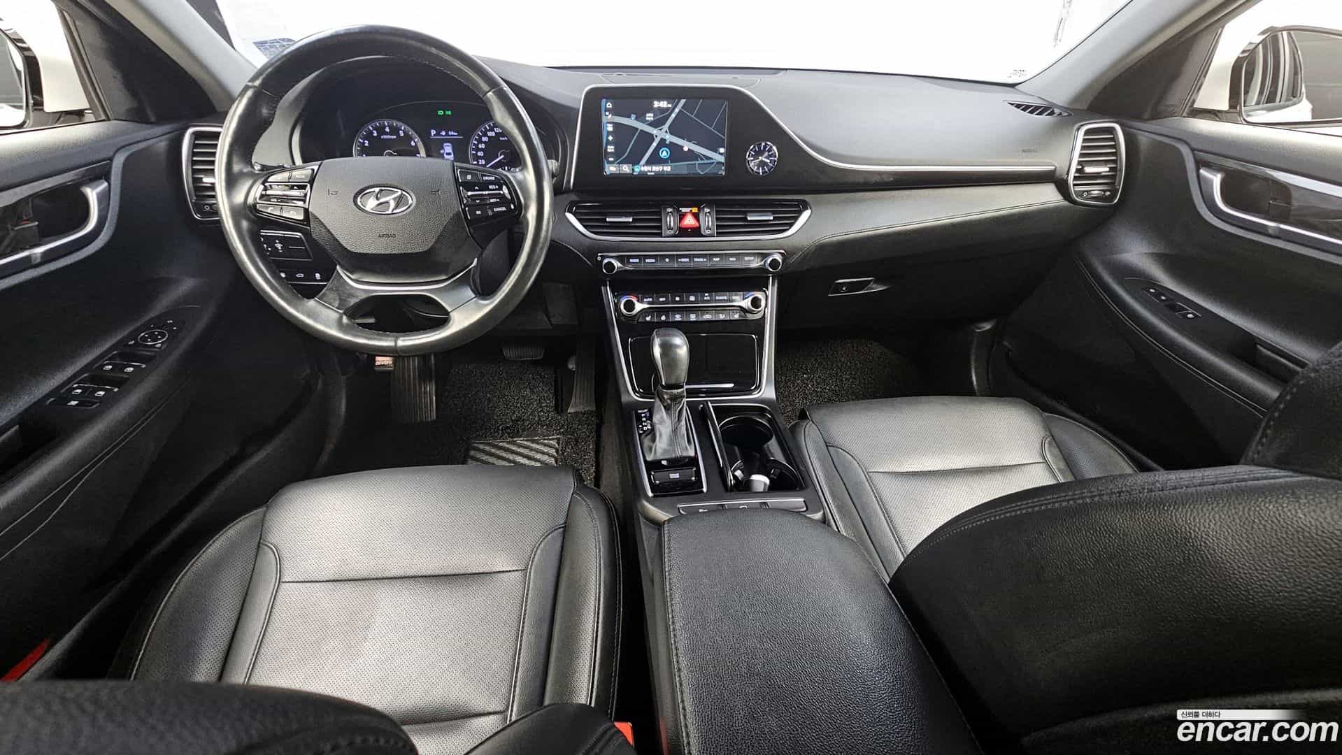 Grandeur Hyundai 2018.4-INNER-007