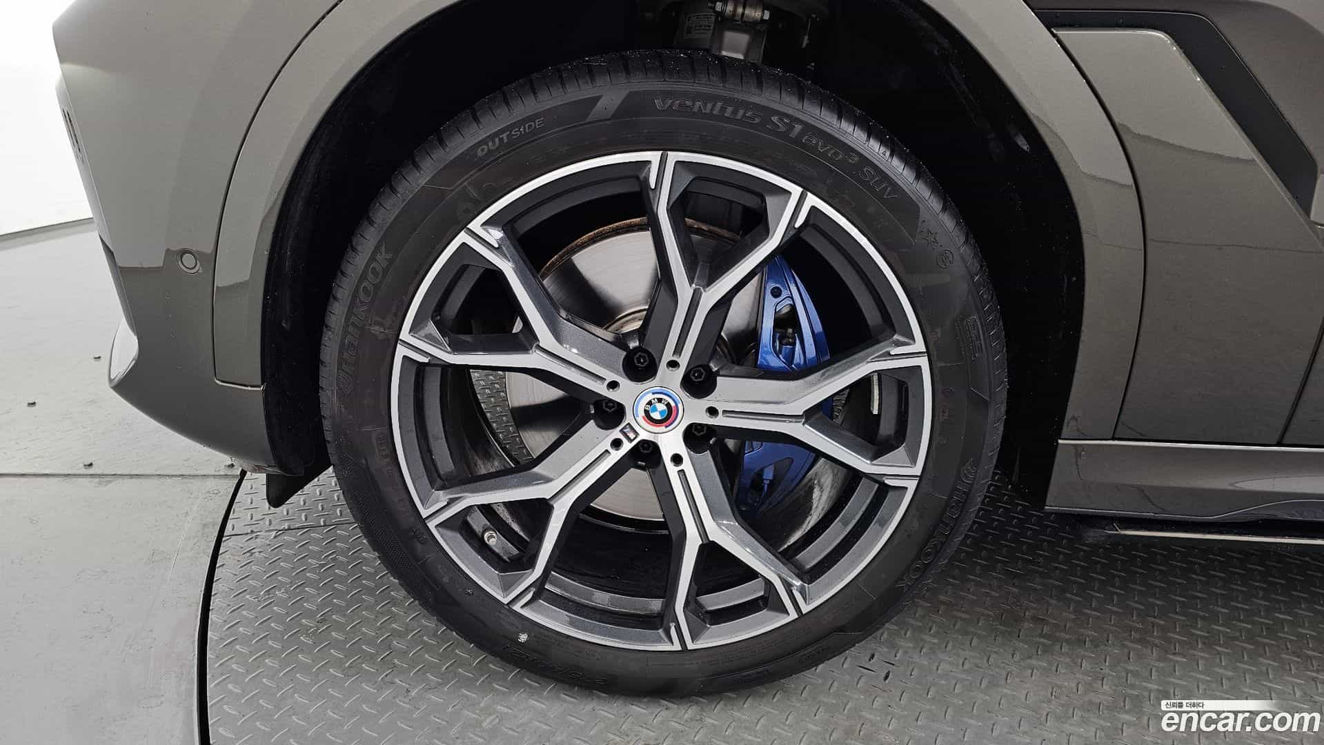 X6 BMW 2023.2-OUTER-005