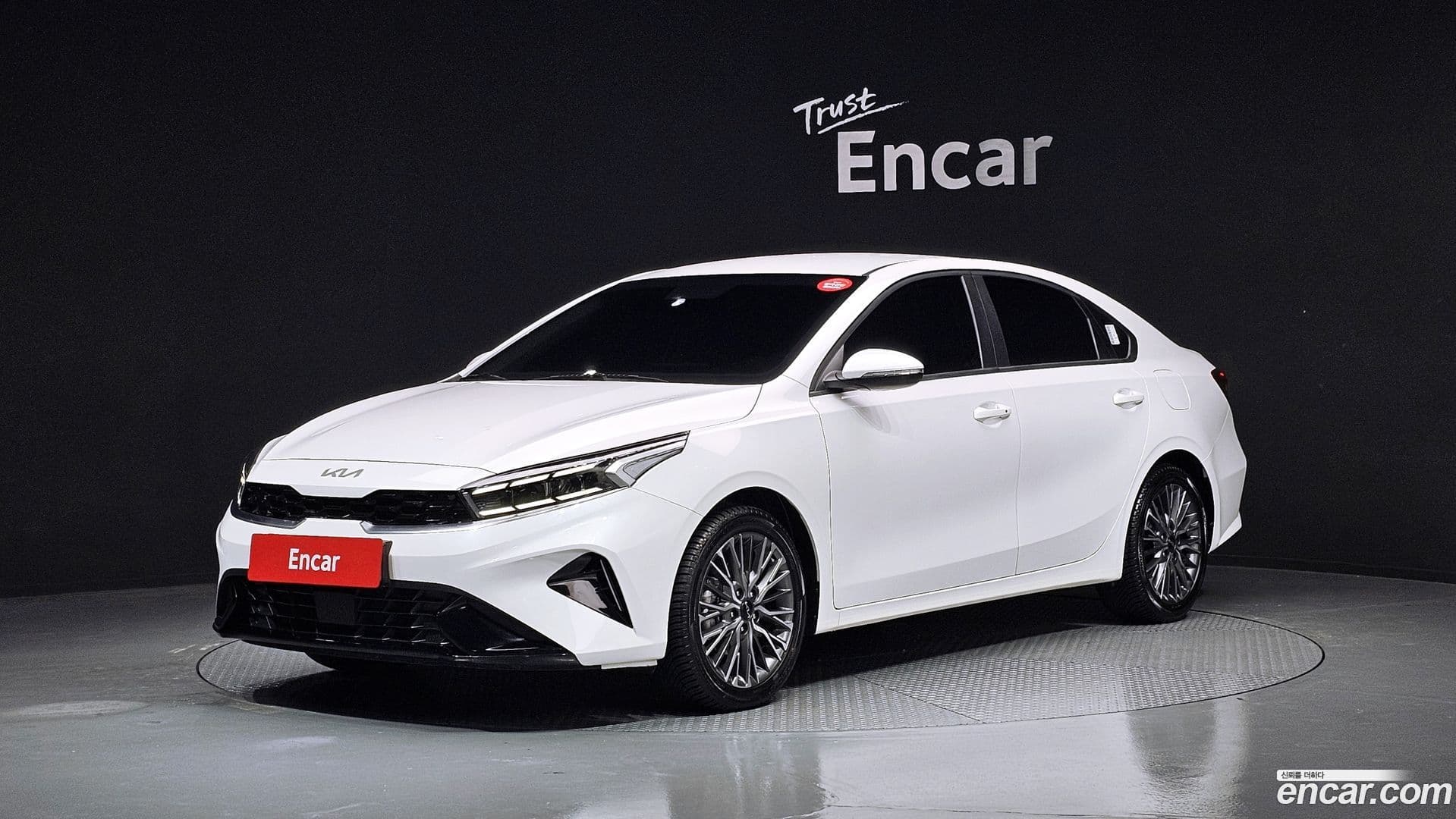 Main__Slider__Photo:K3 Kia 2024.1-0