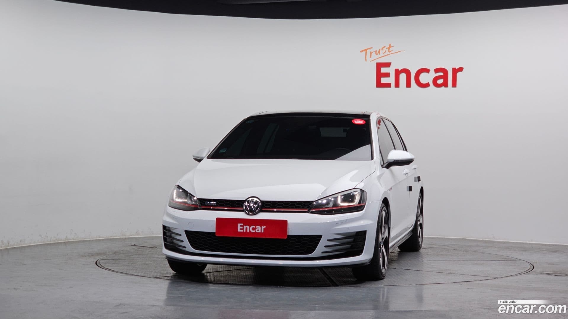 Main__Slider__Photo:Golf Volkswagen 2015.10-2