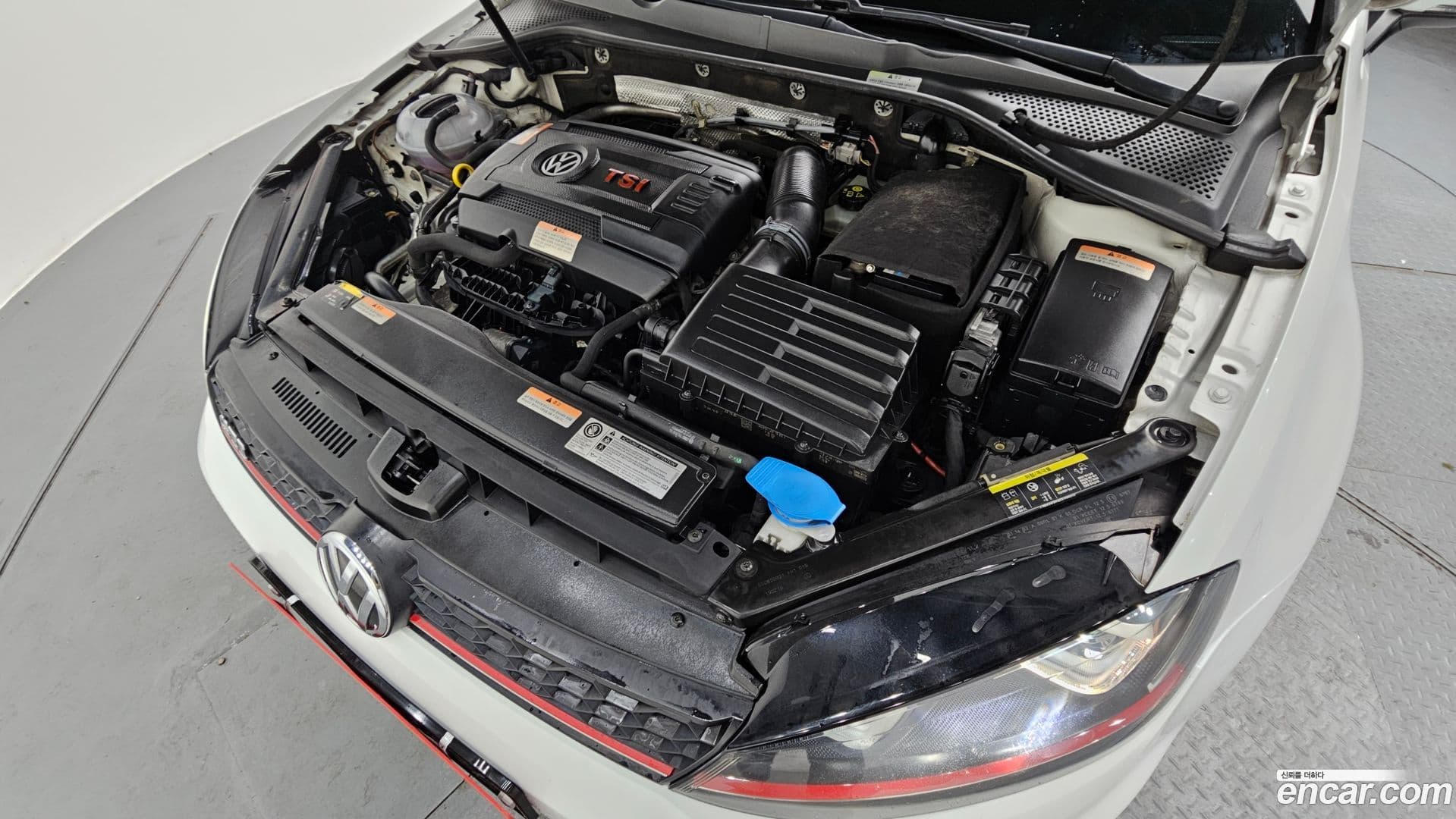 Main__Slider__Photo:Golf Volkswagen 2015.10-5