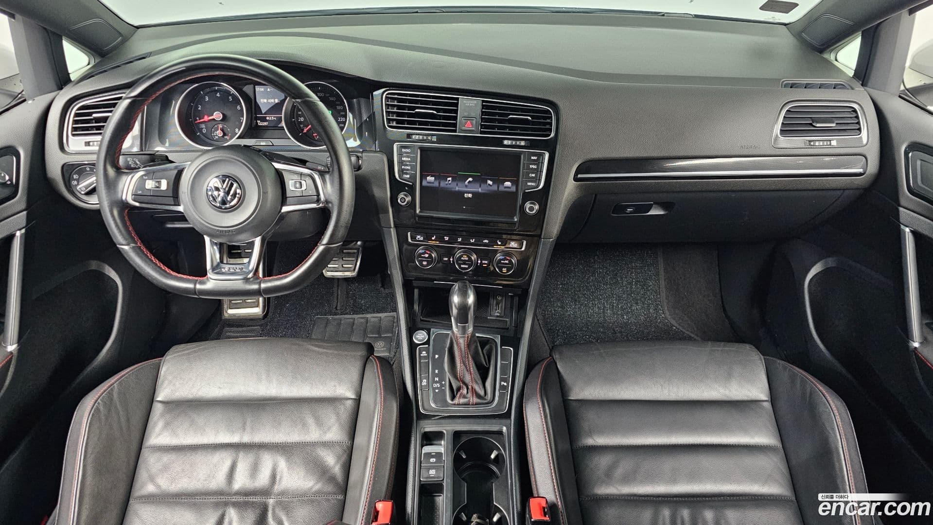 Main__Slider__Photo:Golf Volkswagen 2015.10-6