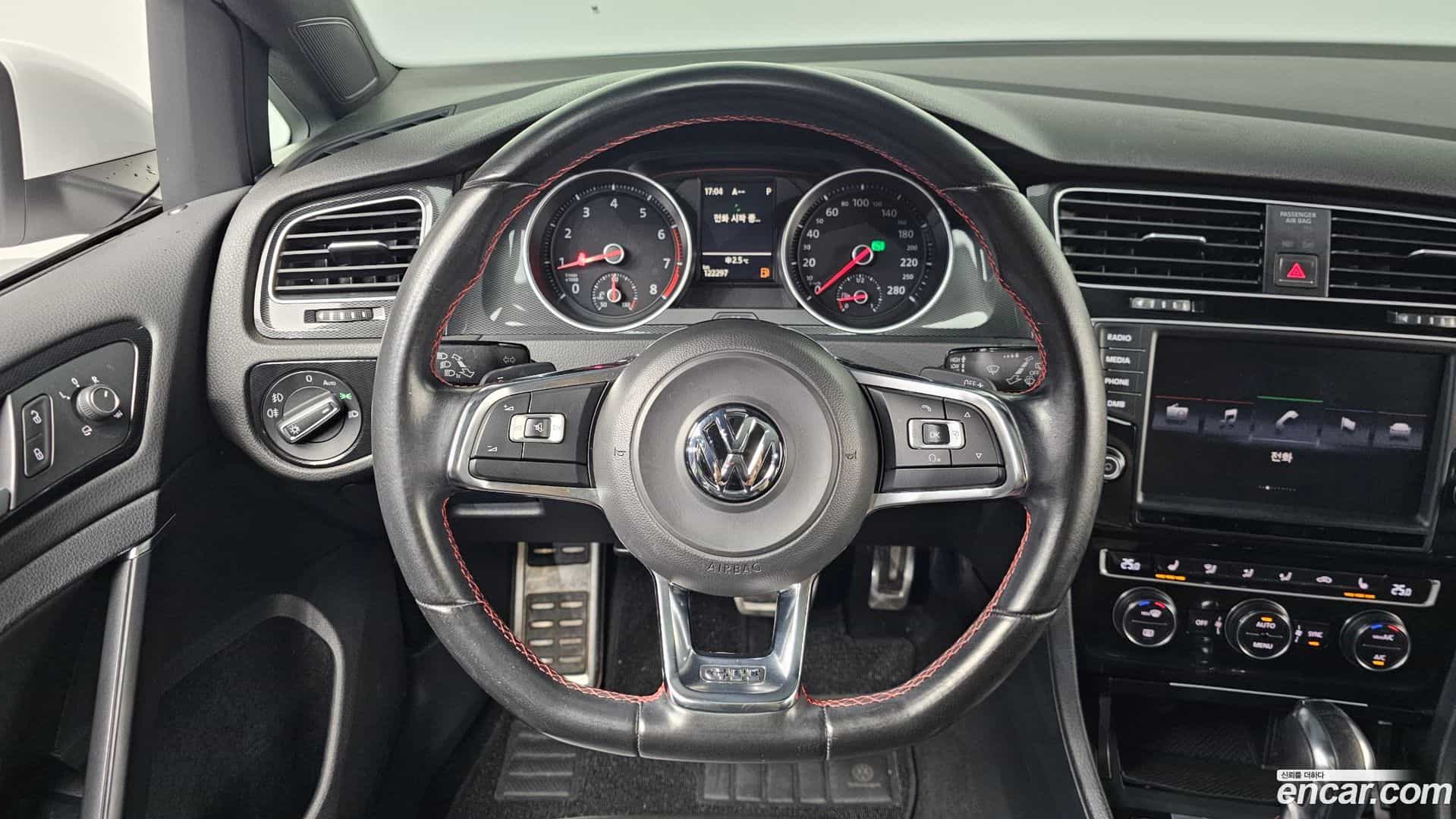 Golf Volkswagen 2015.10-OPTION-017