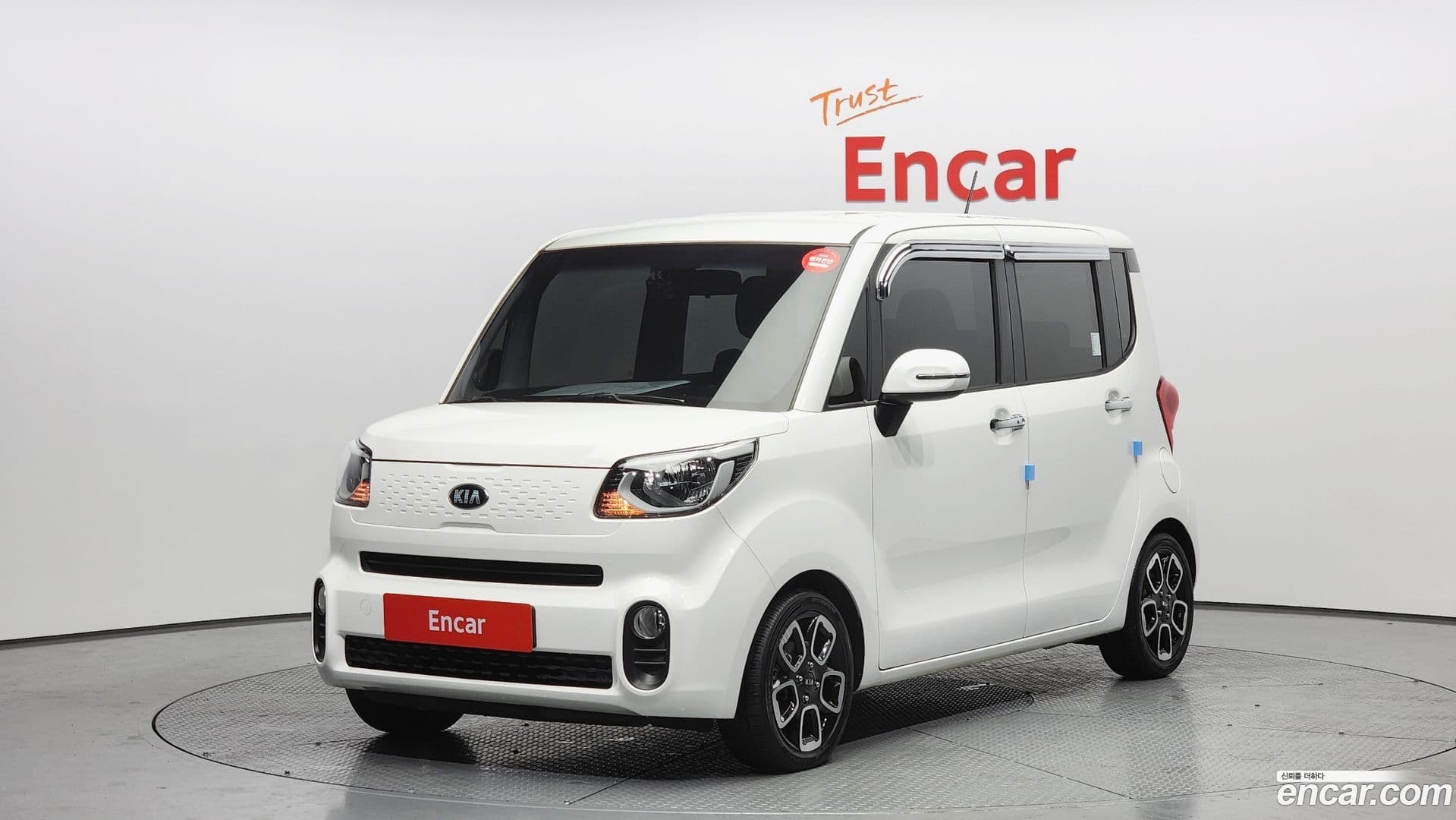 Main__Slider__Photo:RAY Kia 2019.8-0