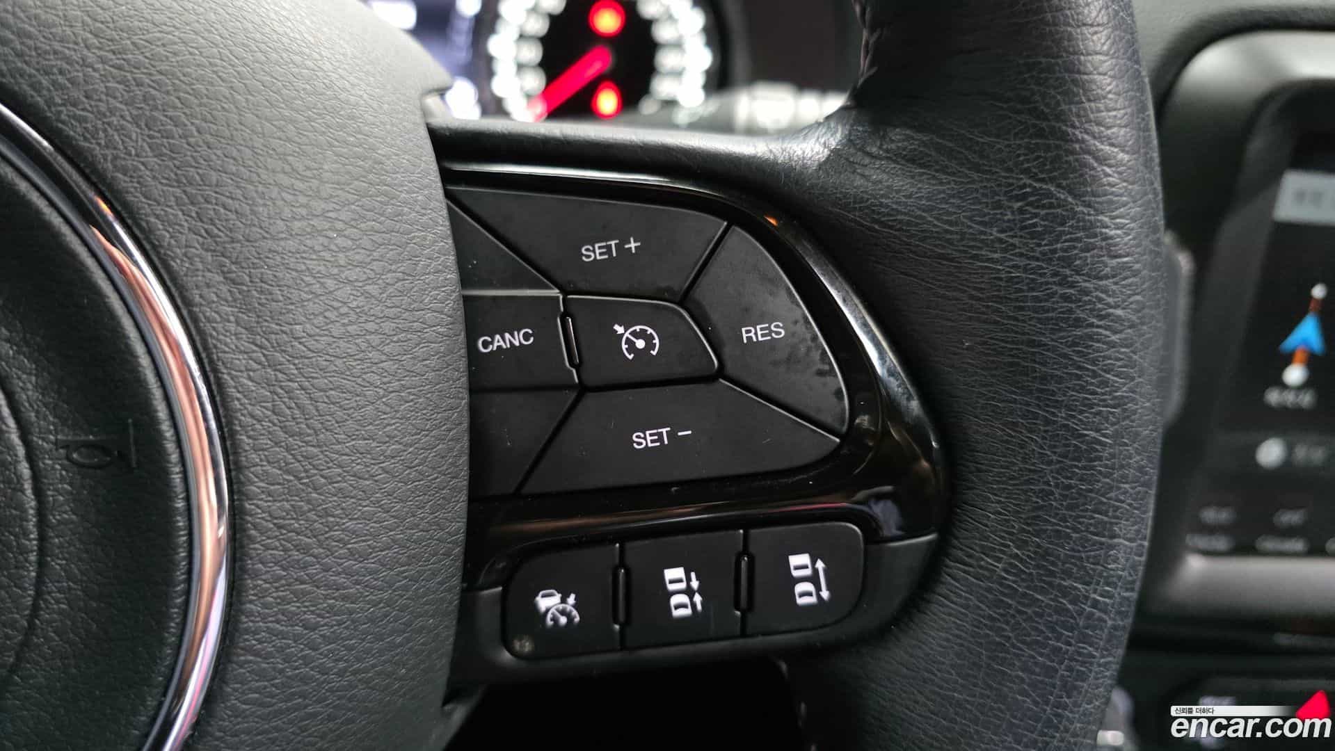 Renegade Jeep 2021.3-OPTION-021