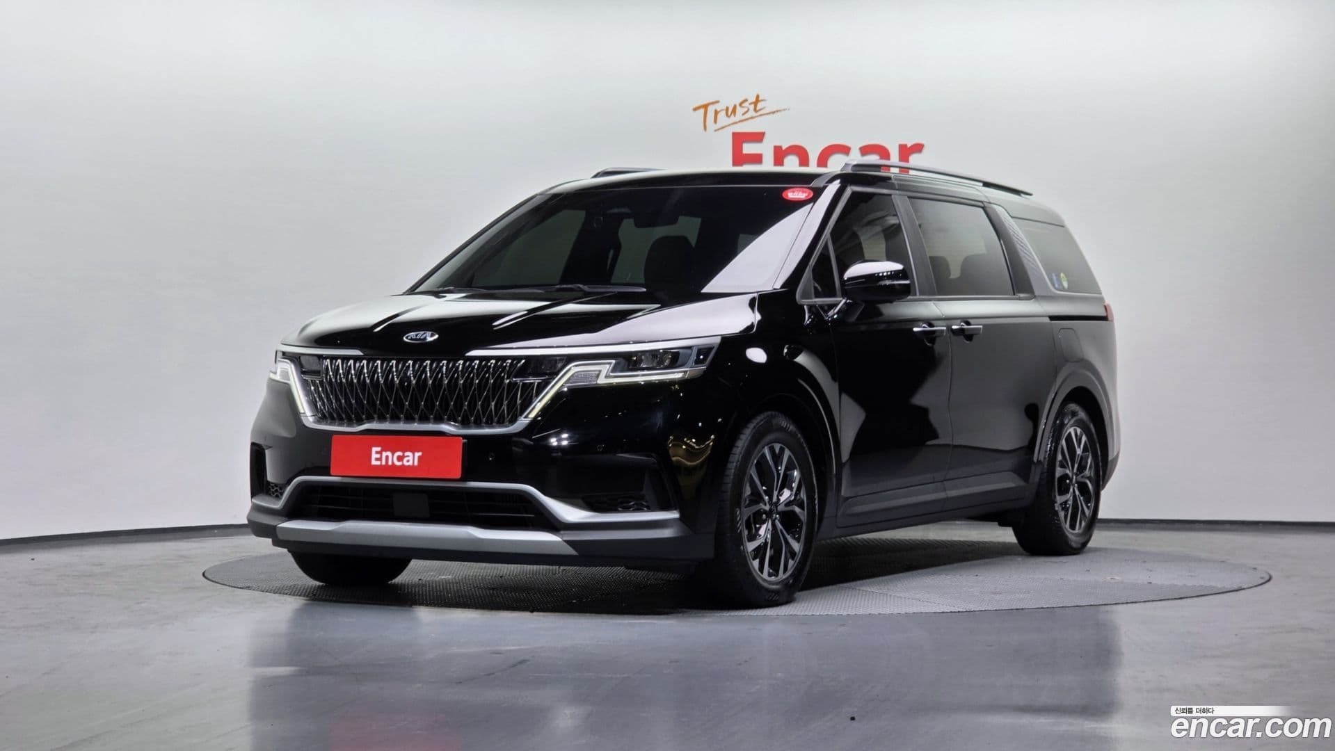 Main__Slider__Photo:Canival Kia 2021.0-0
