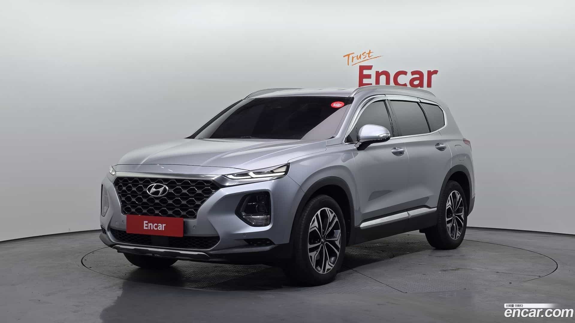 Santafe Hyundai 2018.4-OUTER-001