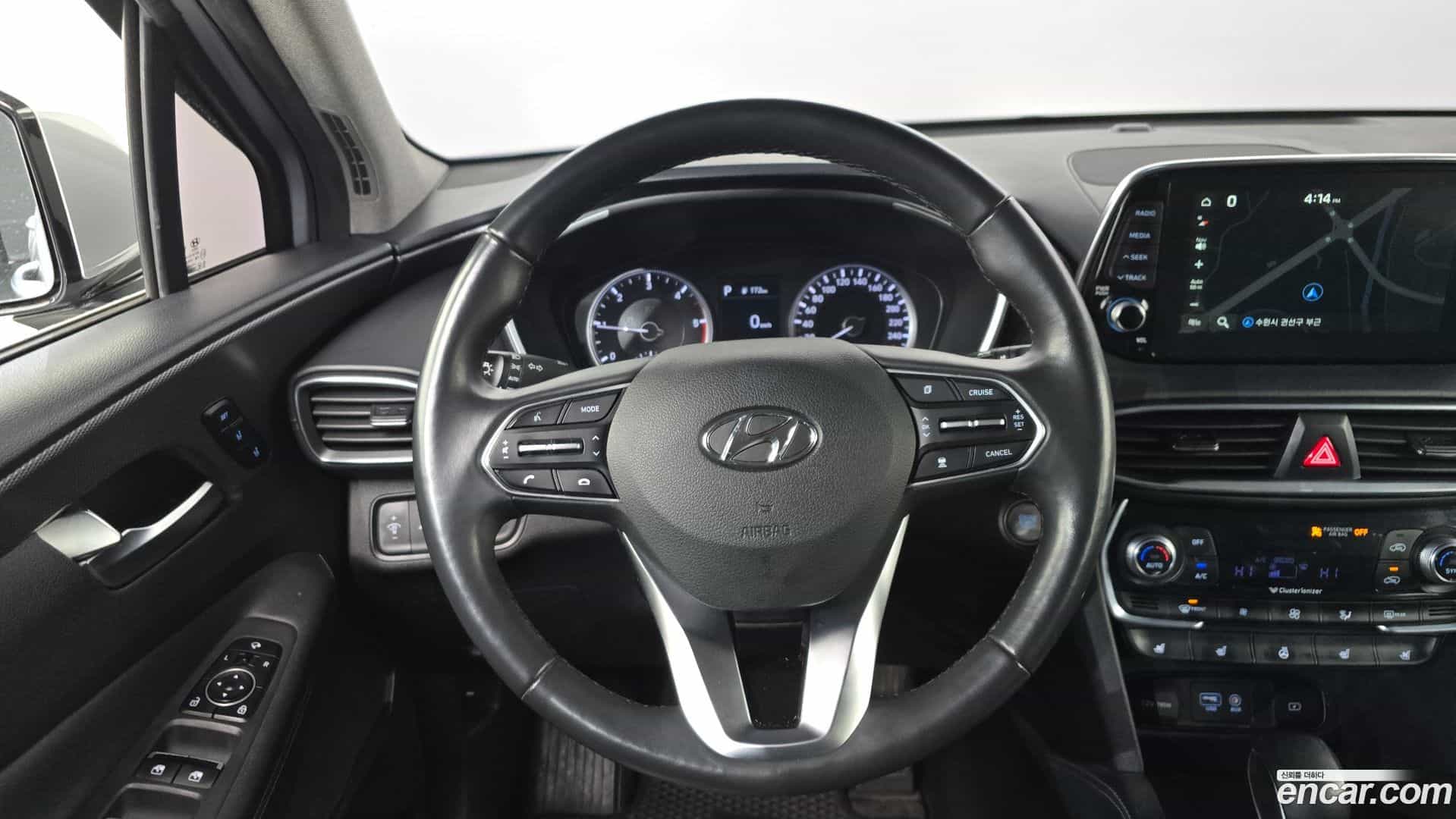 Santafe Hyundai 2018.4-OPTION-017