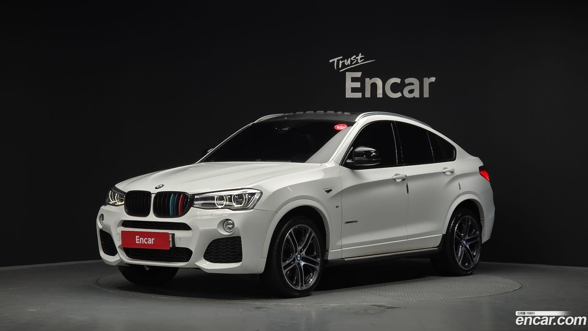 Main__Slider__Photo:X4 BMW 2018.3-0