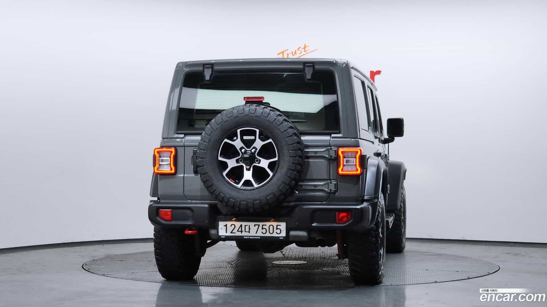 Wrangler Jeep 2021.1-OUTER-004
