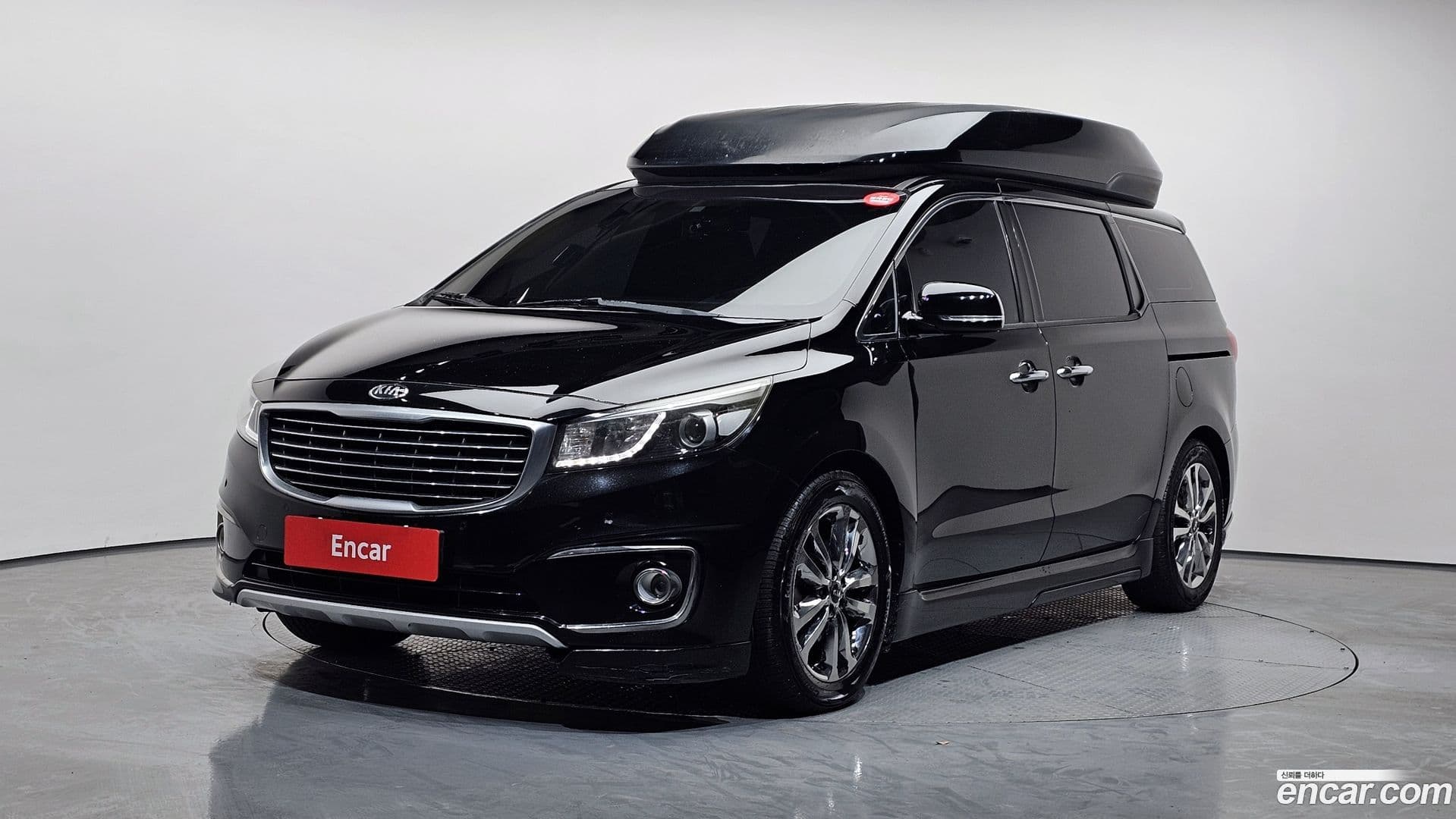 Main__Slider__Photo:Canival Kia 2015.0-0