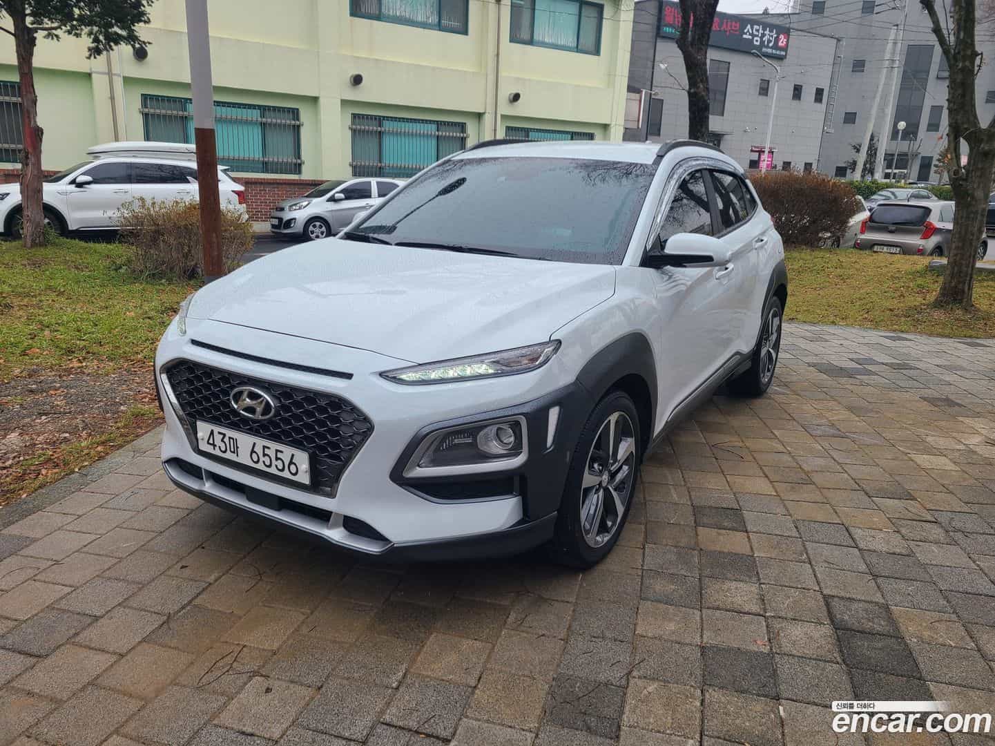 Kona Hyundai 2019.3-OUTER-001