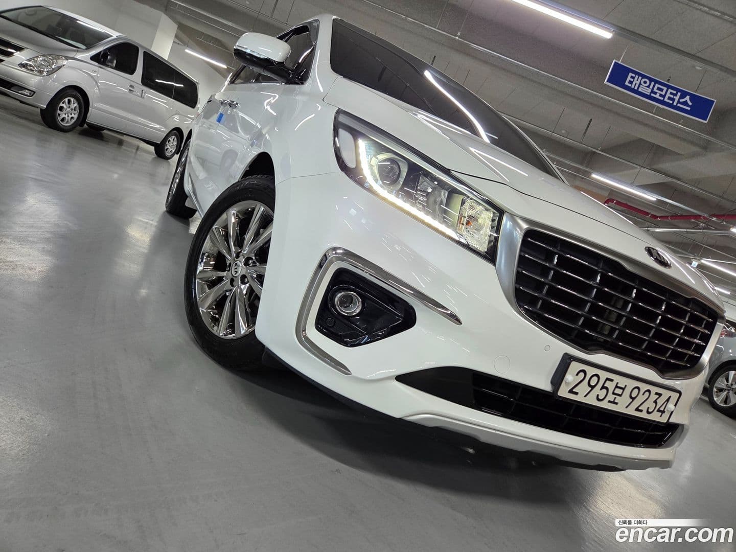 Main__Slider__Photo:Canival Kia 2020.2-0