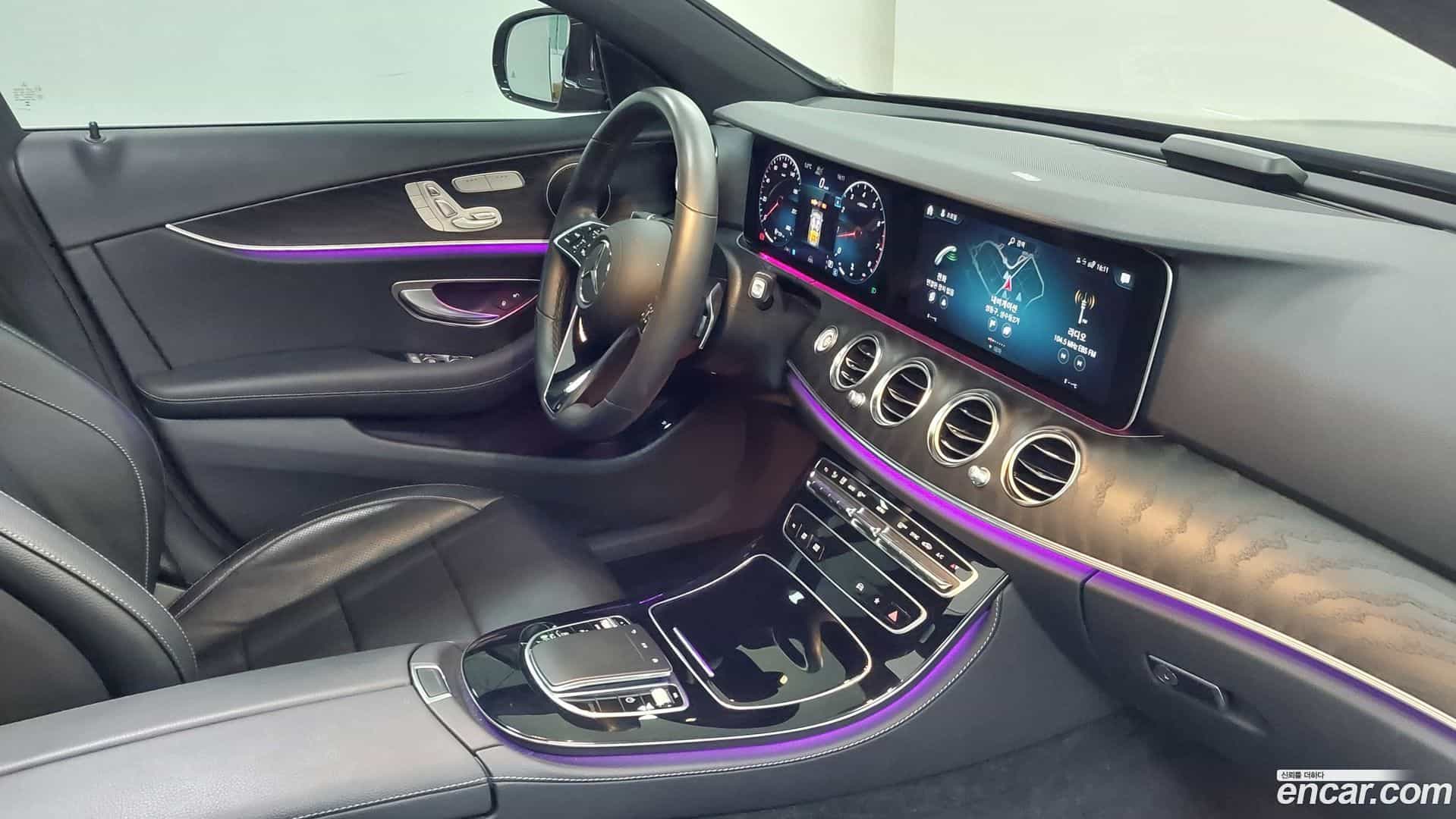 E-Class Mercedes-Benz 2023.9-OPTION-017