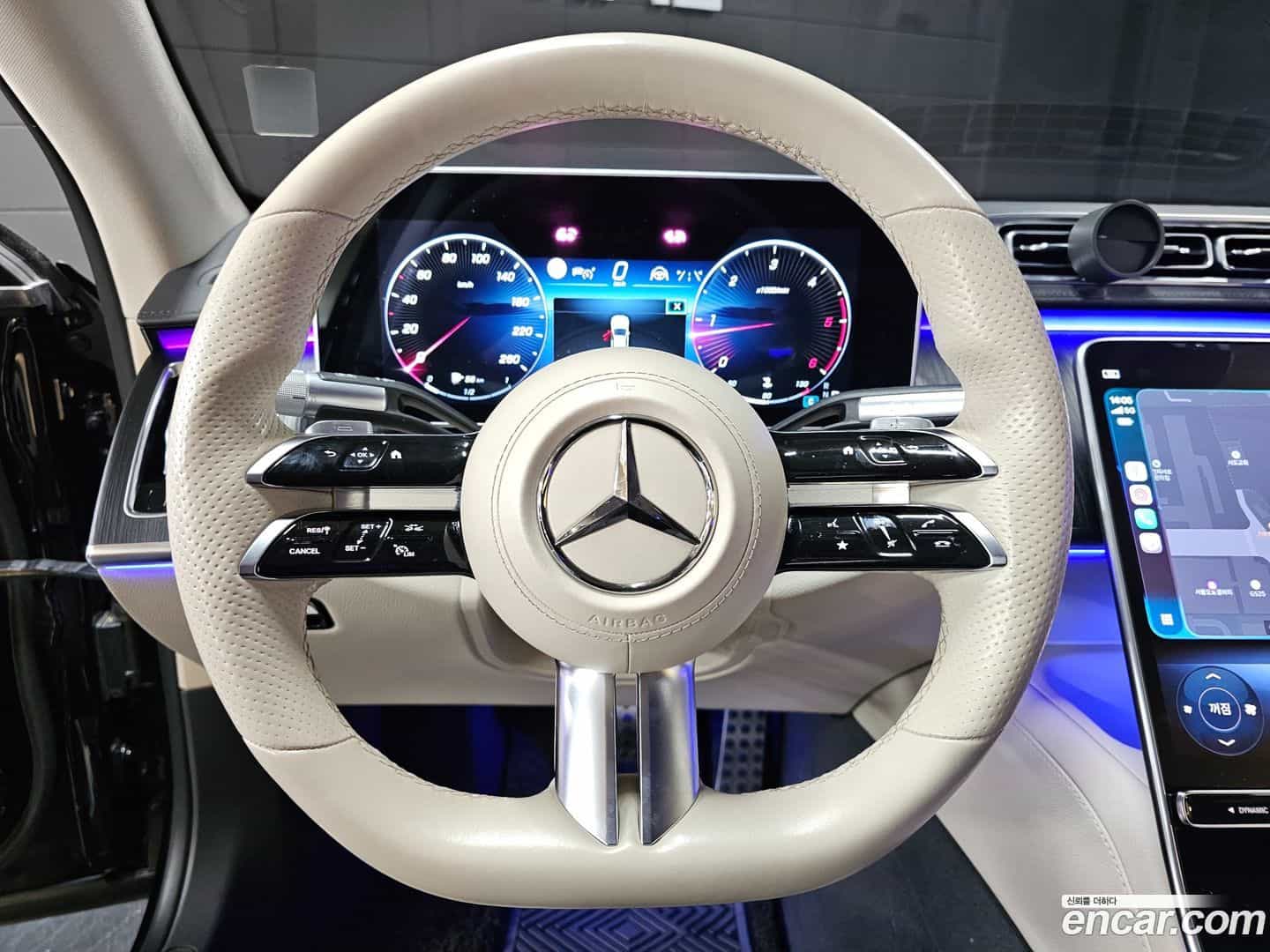 S-Class Mercedes-Benz 2022.0-OPTION-016