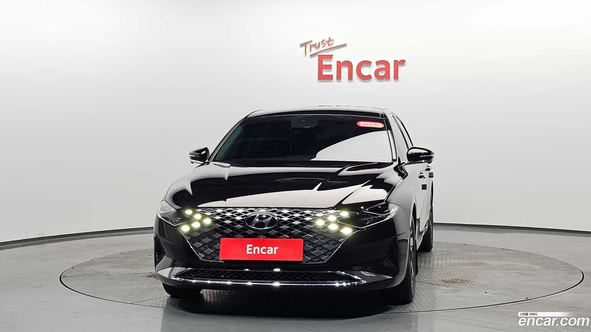 Grandeur Hyundai 2020.0-OUTER-003