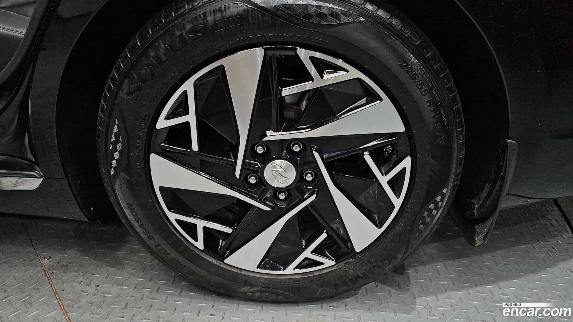 Grandeur Hyundai 2020.0-OUTER-005