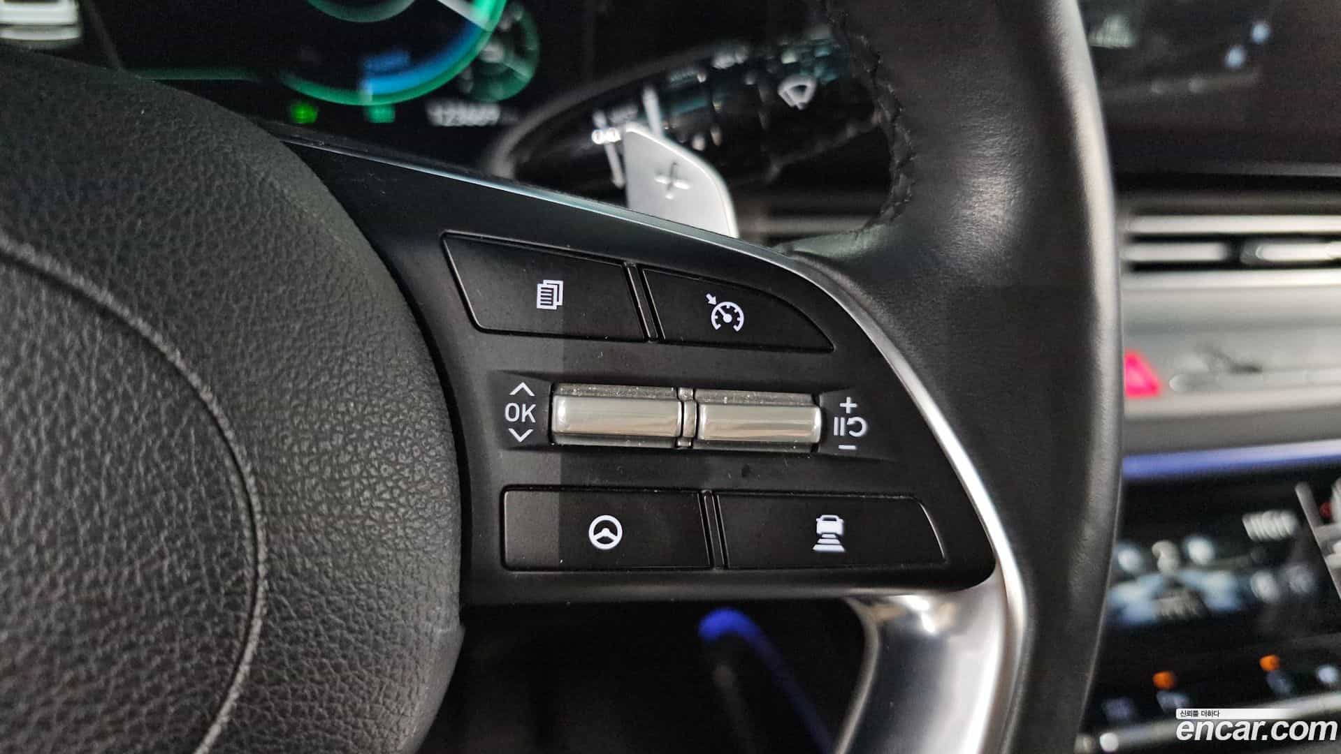 Grandeur Hyundai 2020.0-OPTION-023