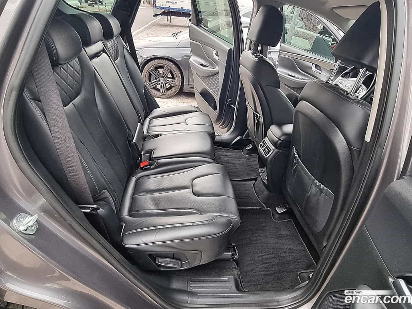 Santafe Hyundai 2021.1-OPTION-018