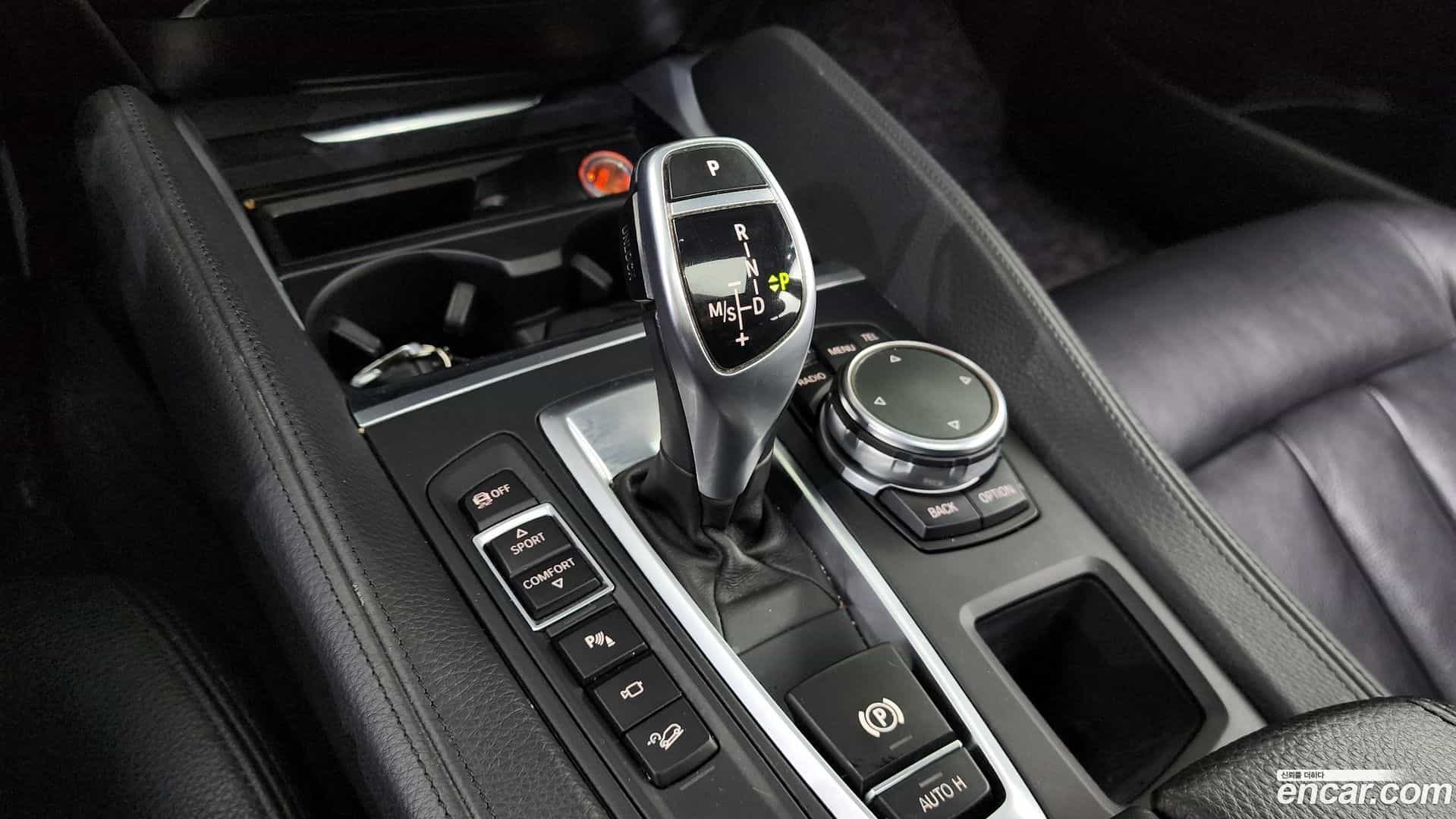 X6 BMW 2015.6-INNER-009