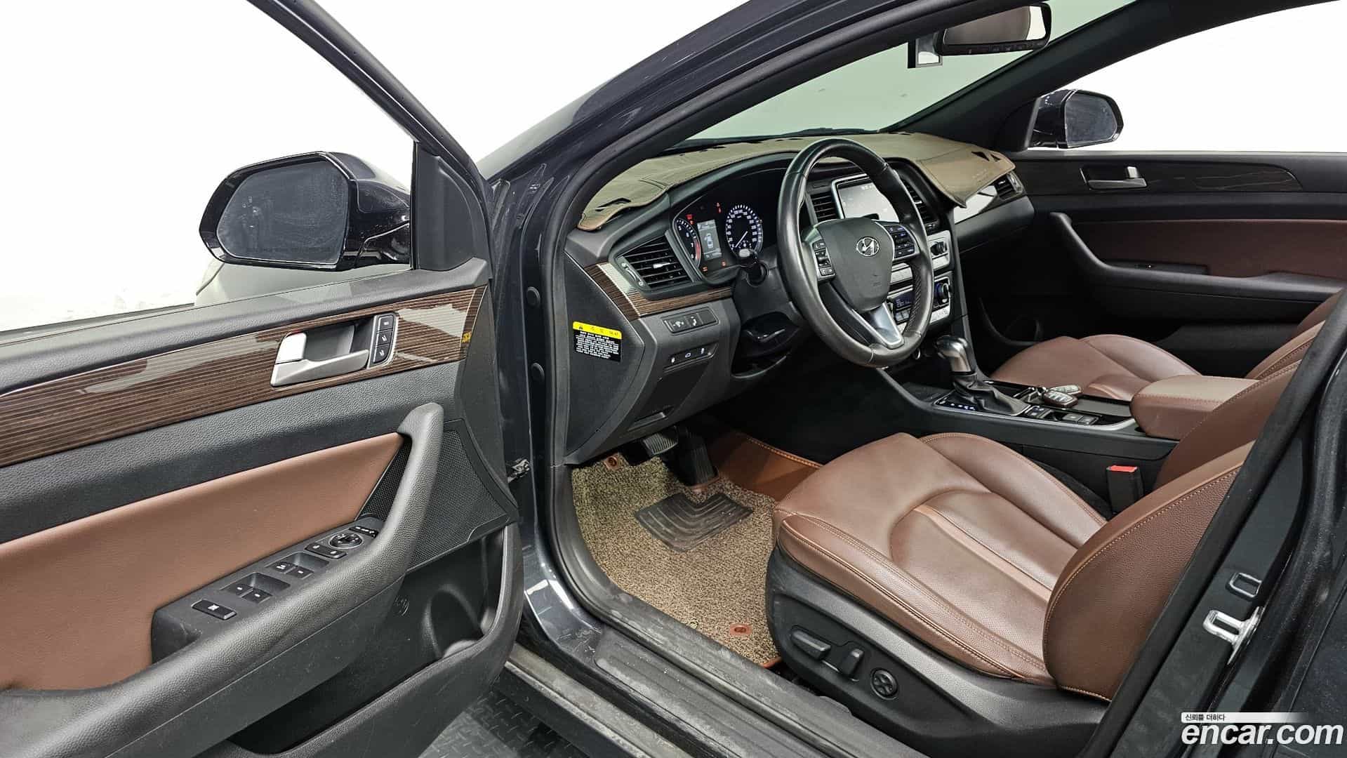 Sonata Hyundai 2017.4-OPTION-015
