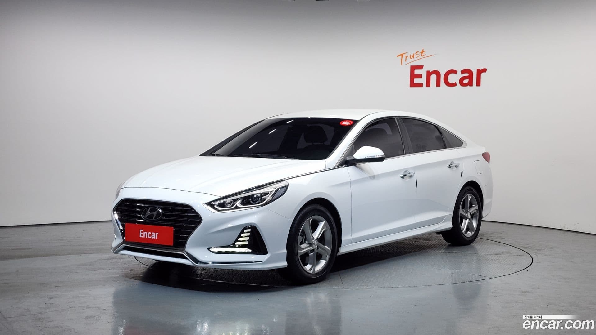 Main__Slider__Photo:Sonata Hyundai 2018.7-0