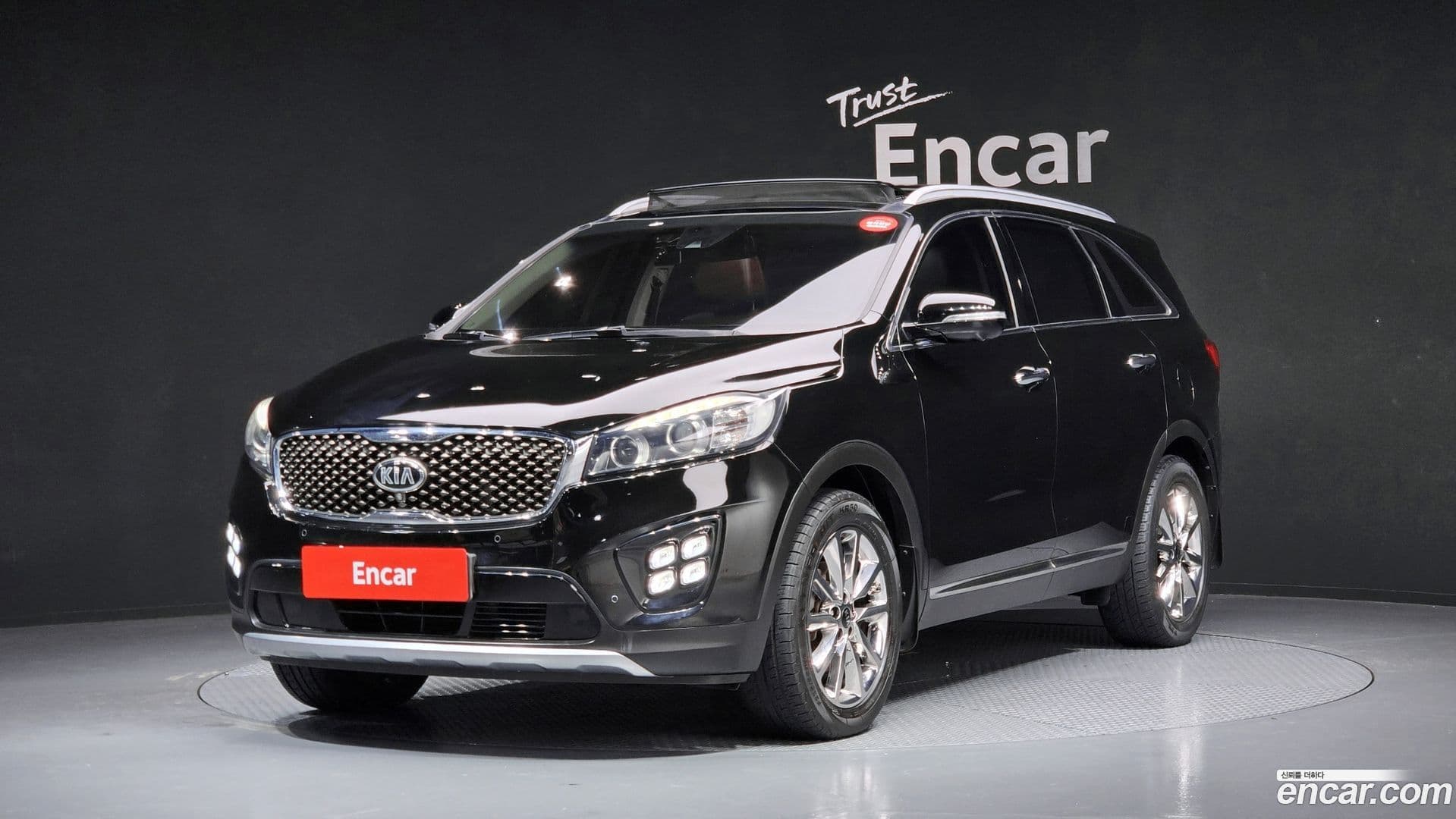 Main__Slider__Photo:Sorento Kia 2015.10-0
