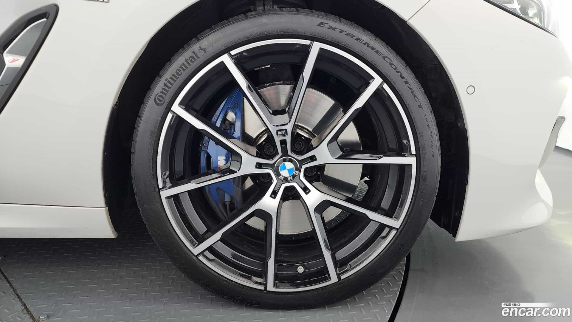 8-Series BMW 2021.2-OUTER-005