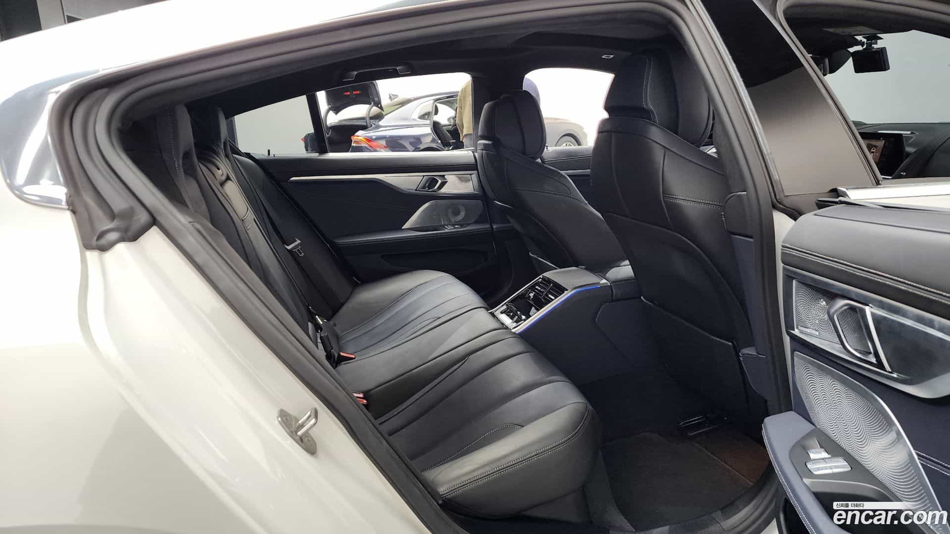 8-Series BMW 2021.2-OPTION-016